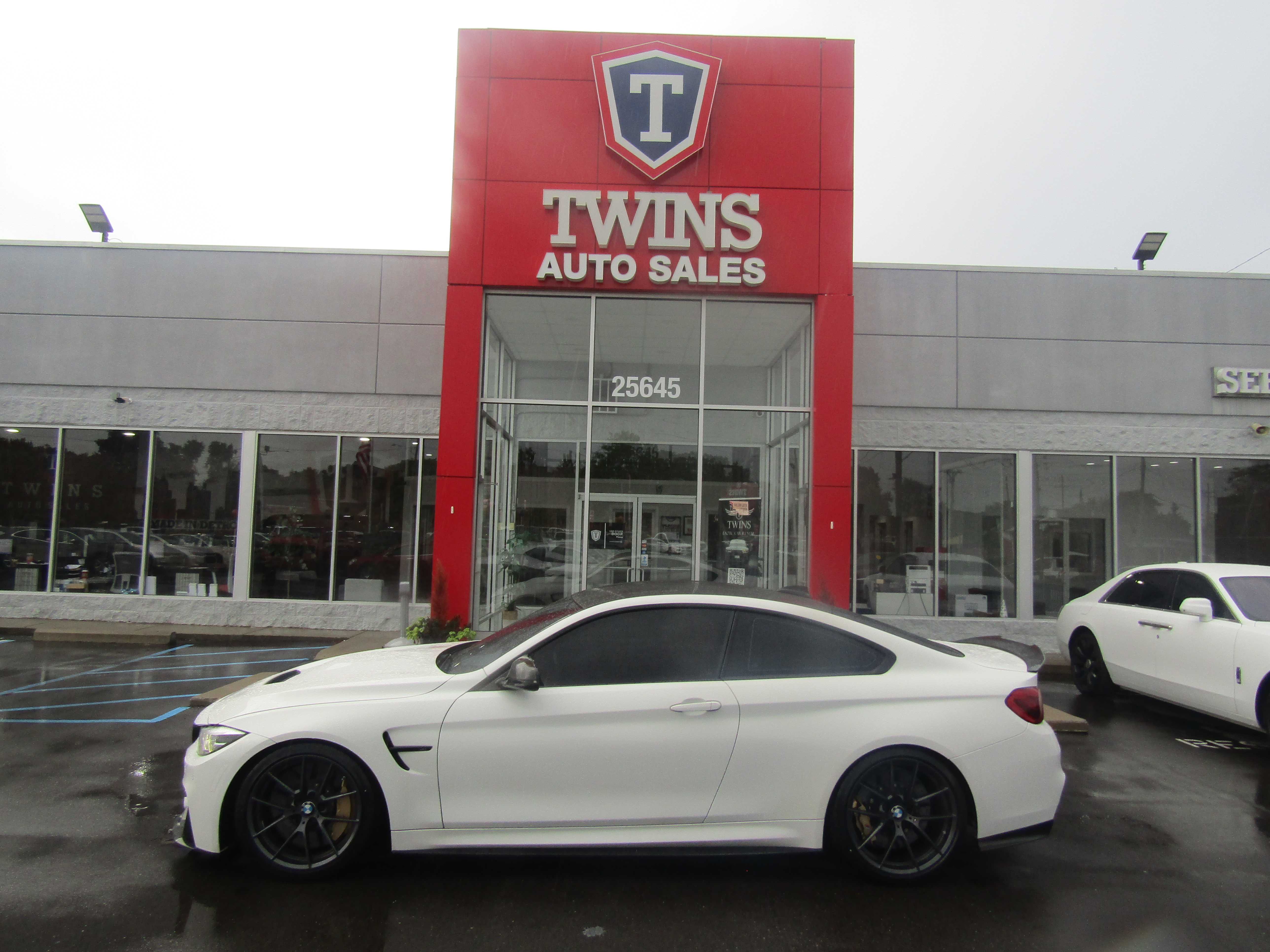 WHITE, 2020 BMW M4 Thumnail Image 1