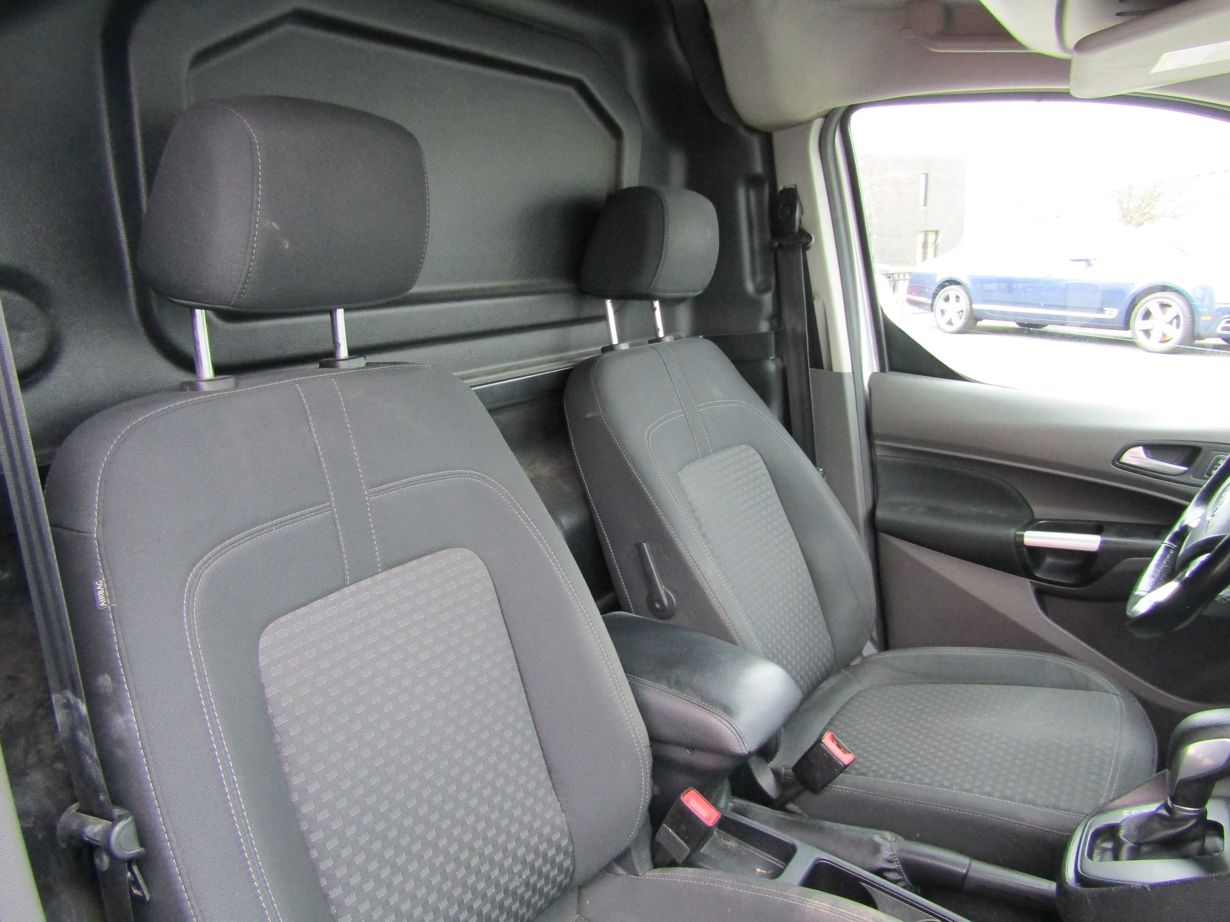 SILVER, 2019 FORD TRANSIT CONNECT CARGO Thumnail Image 13