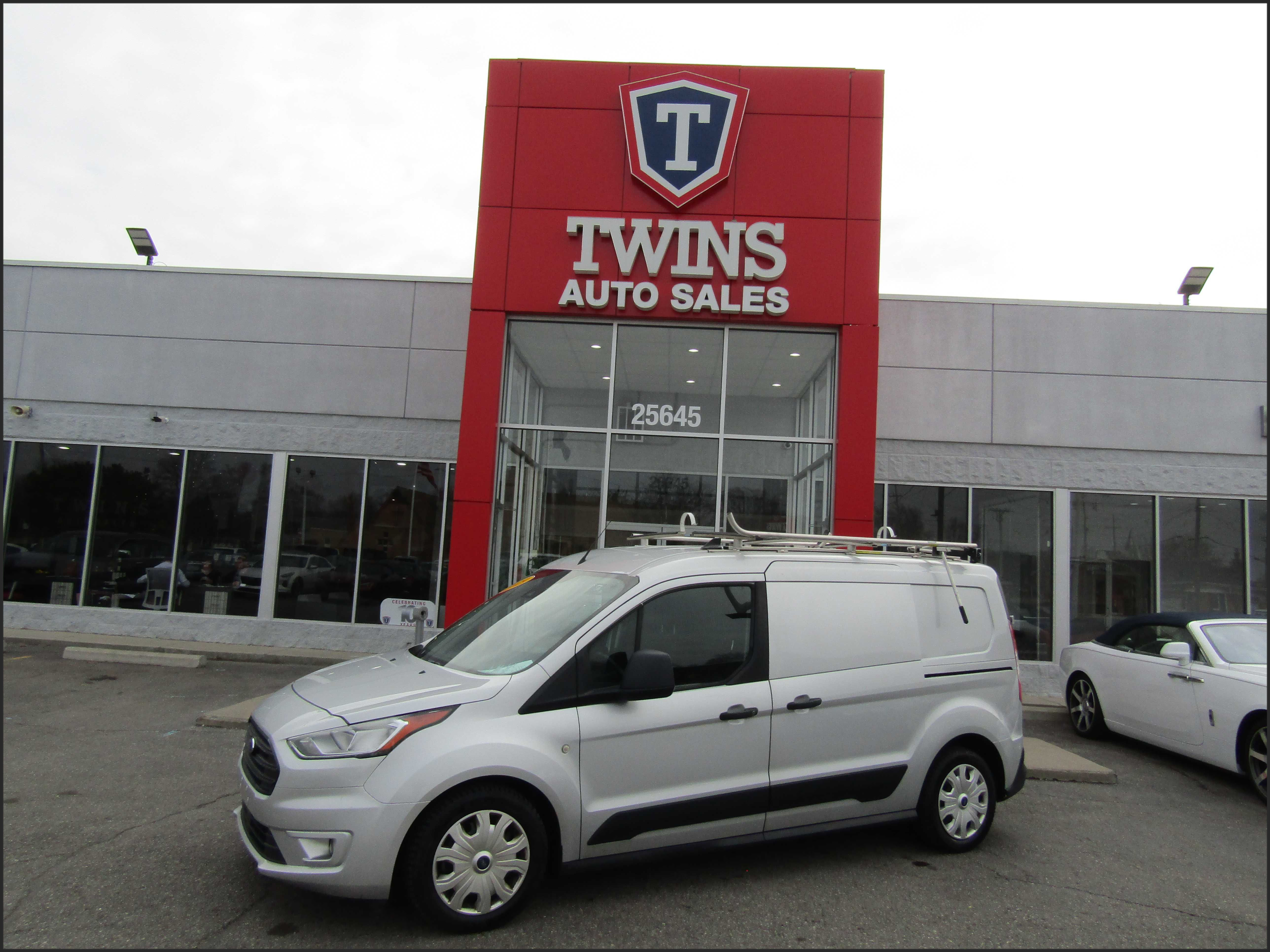 SILVER, 2019 FORD TRANSIT CONNECT CARGO Image 