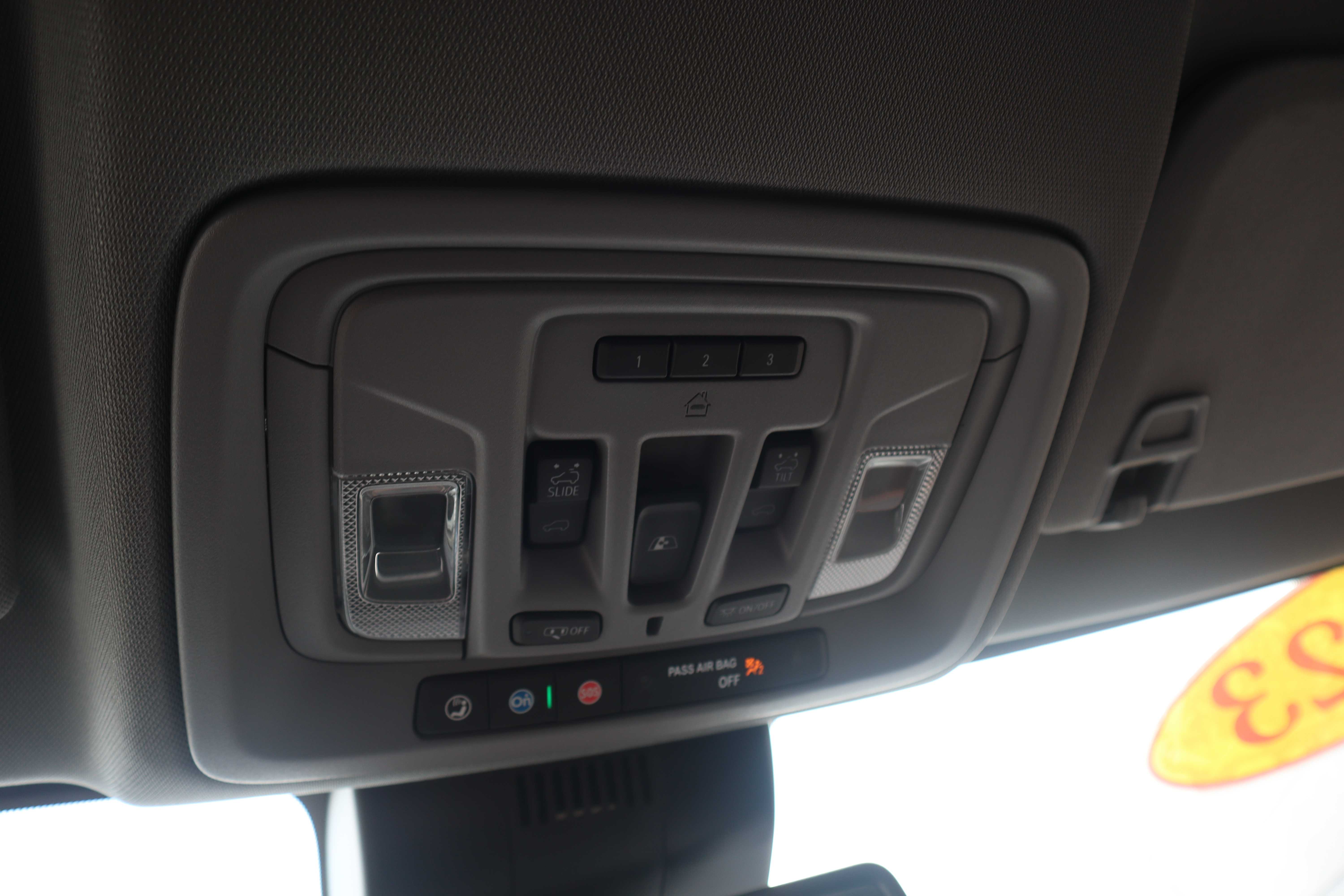 WHITE, 2023 GMC SIERRA 1500 CREW CAB Thumnail Image 19