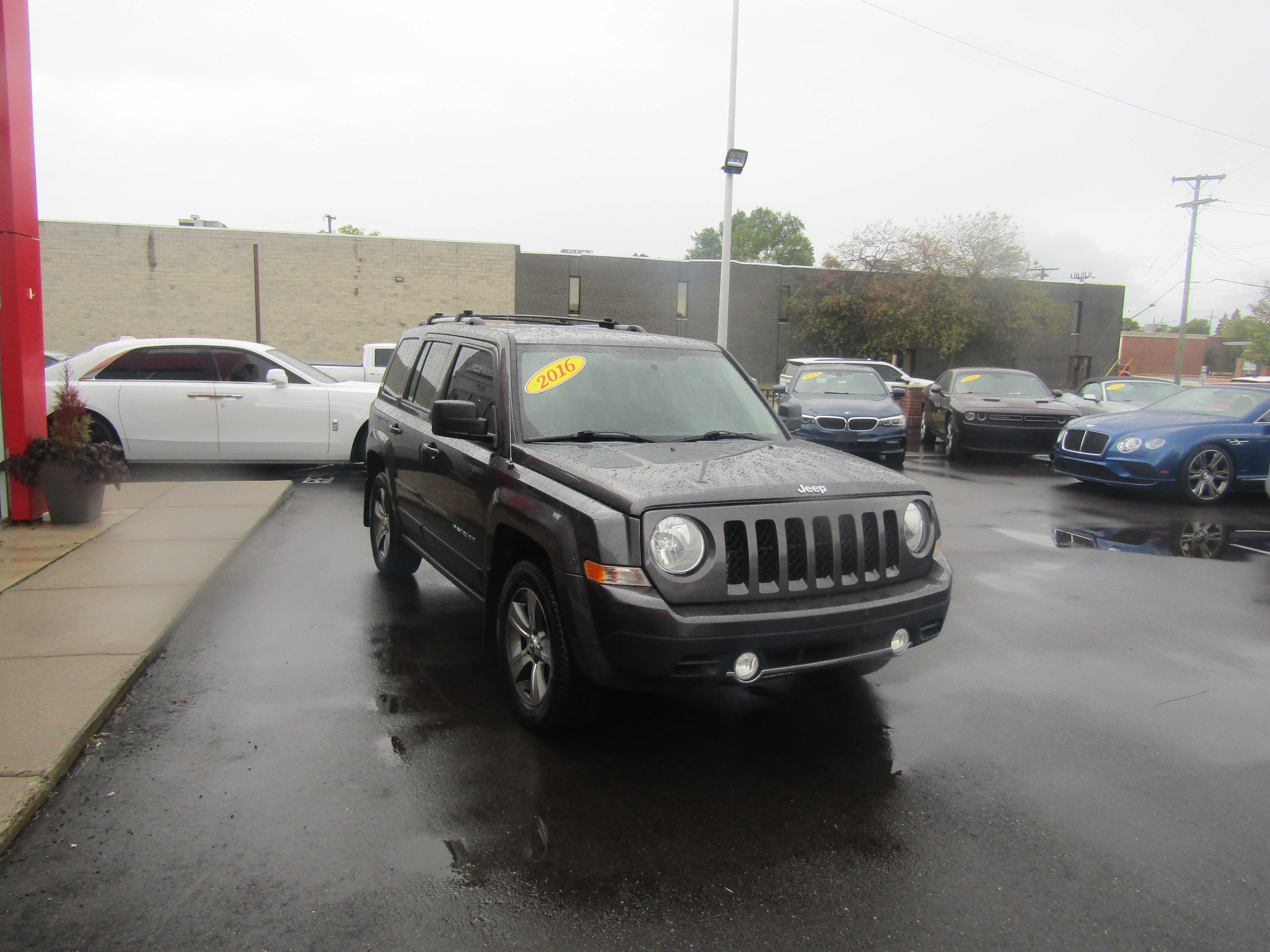 GRAY, 2016 JEEP PATRIOT Thumnail Image 5