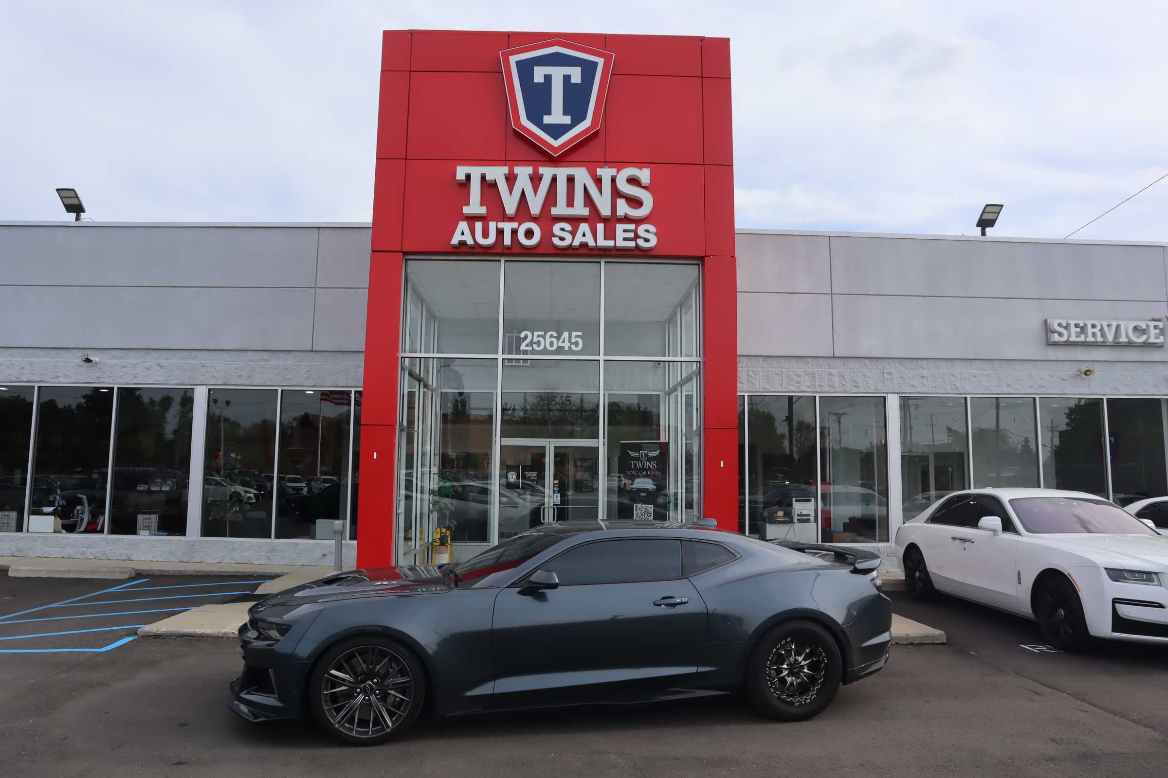 GRAY, 2022 CHEVROLET CAMARO Thumnail Image 1