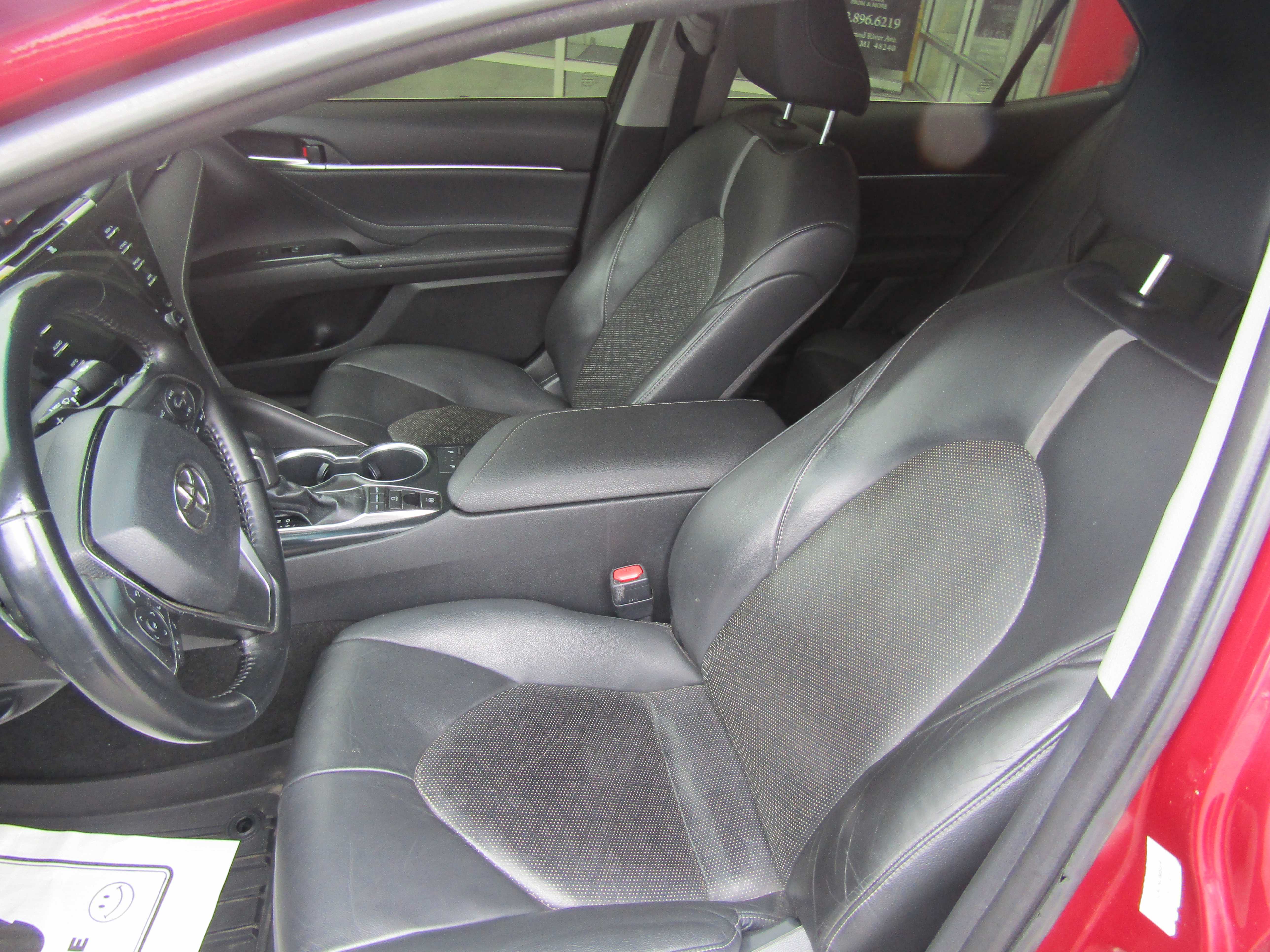 RED, 2018 TOYOTA CAMRY Thumnail Image 5