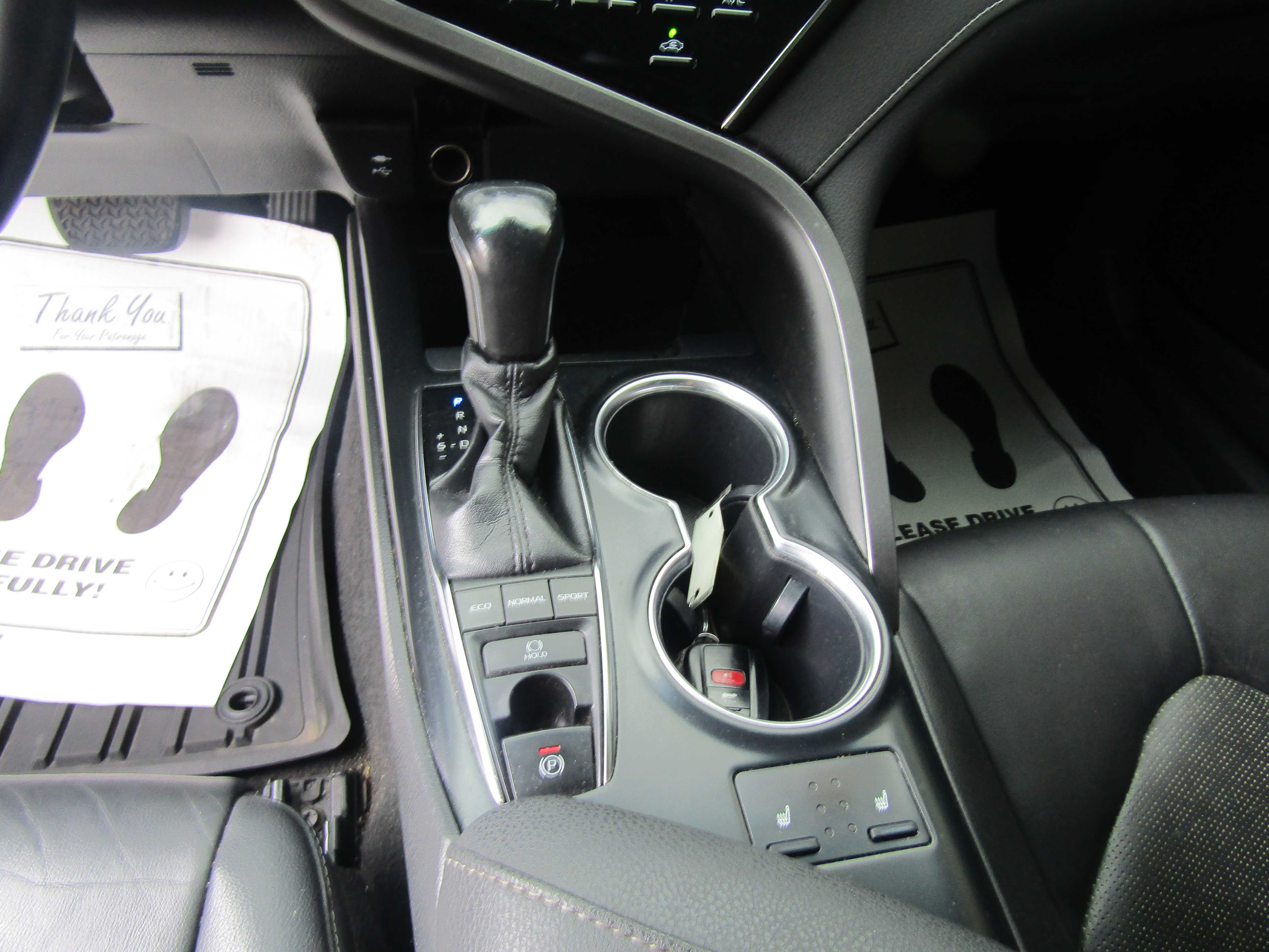 RED, 2018 TOYOTA CAMRY Thumnail Image 12