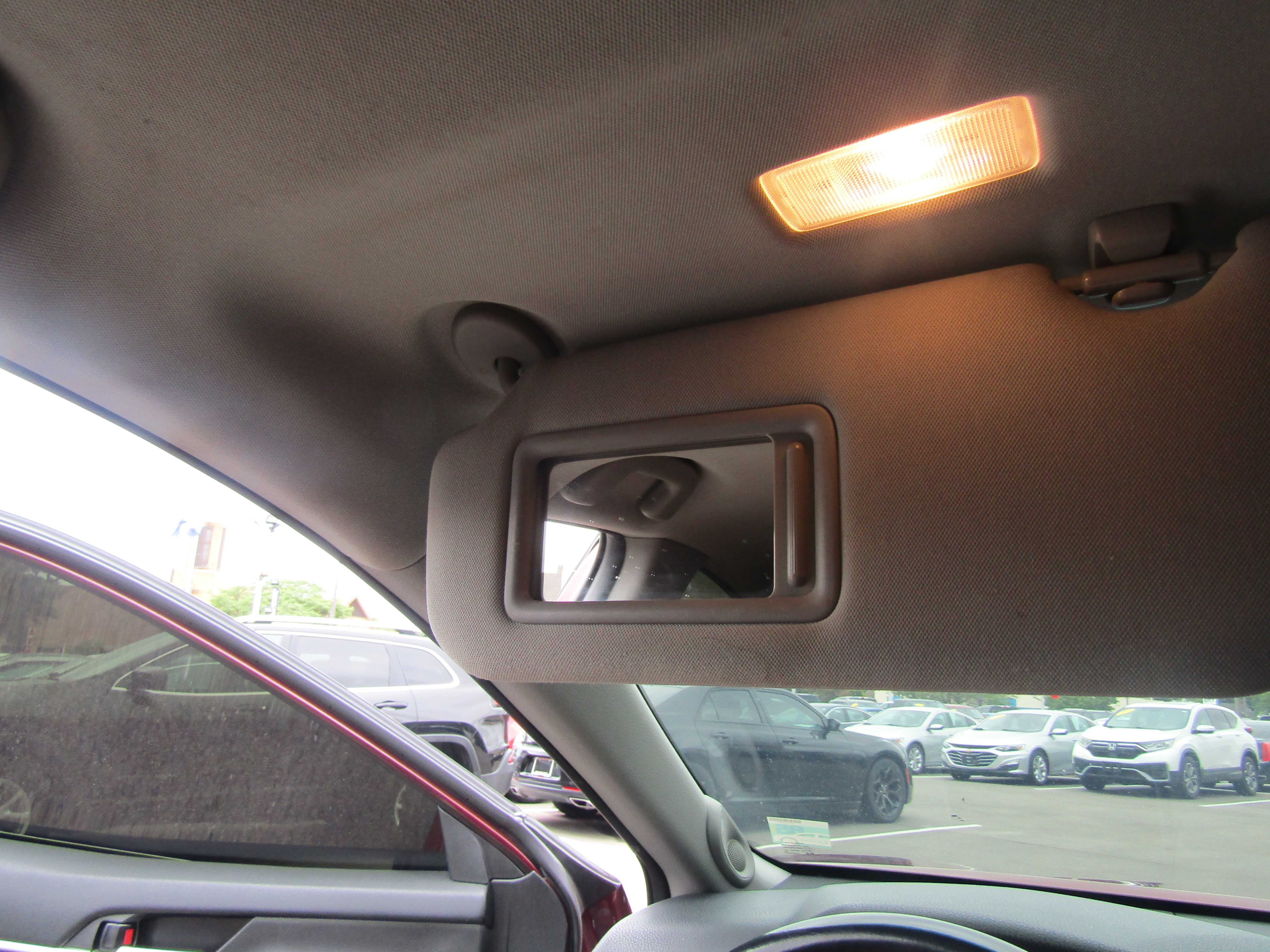 RED, 2018 TOYOTA CAMRY Thumnail Image 15