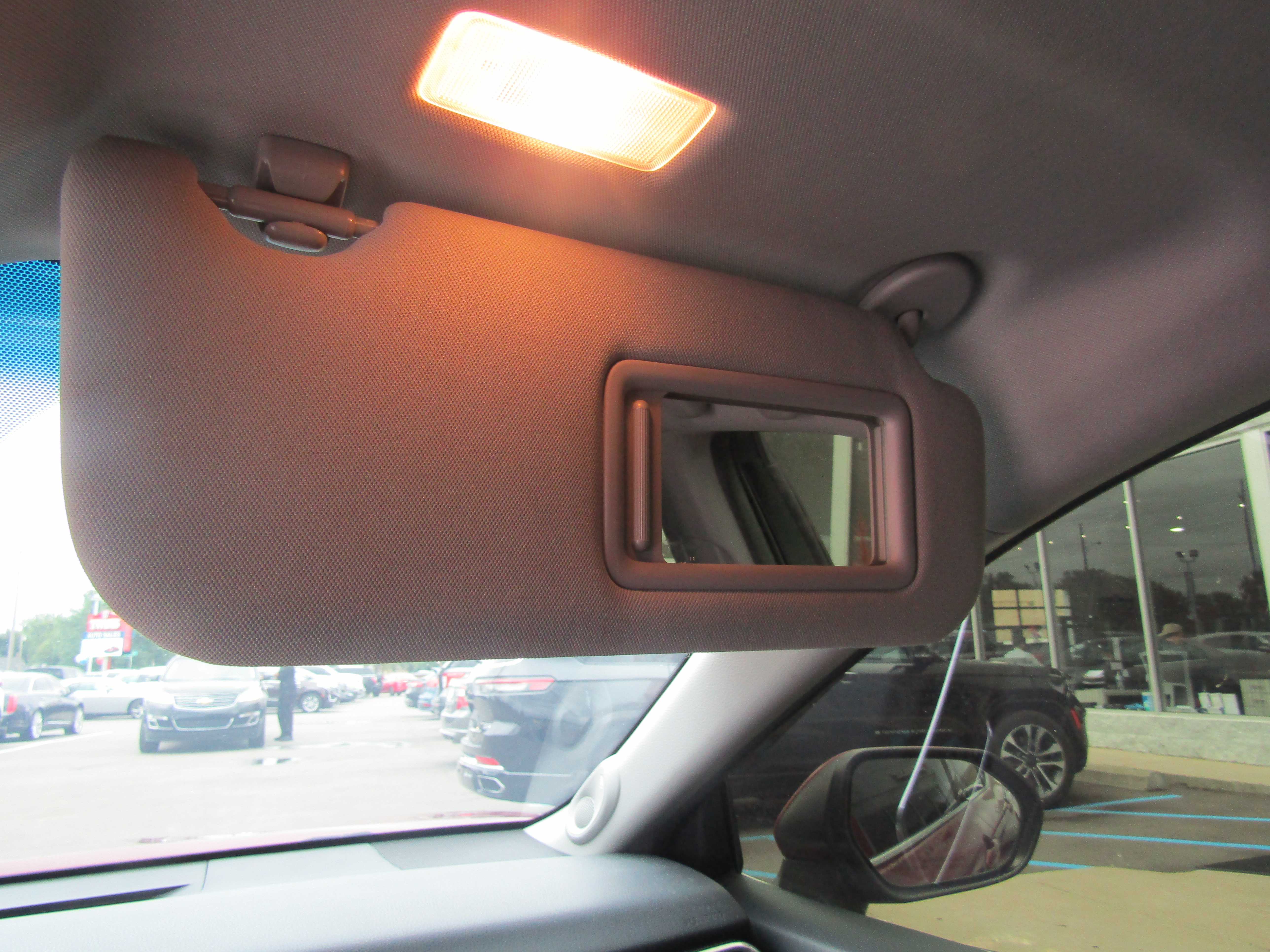 RED, 2018 TOYOTA CAMRY Thumnail Image 16