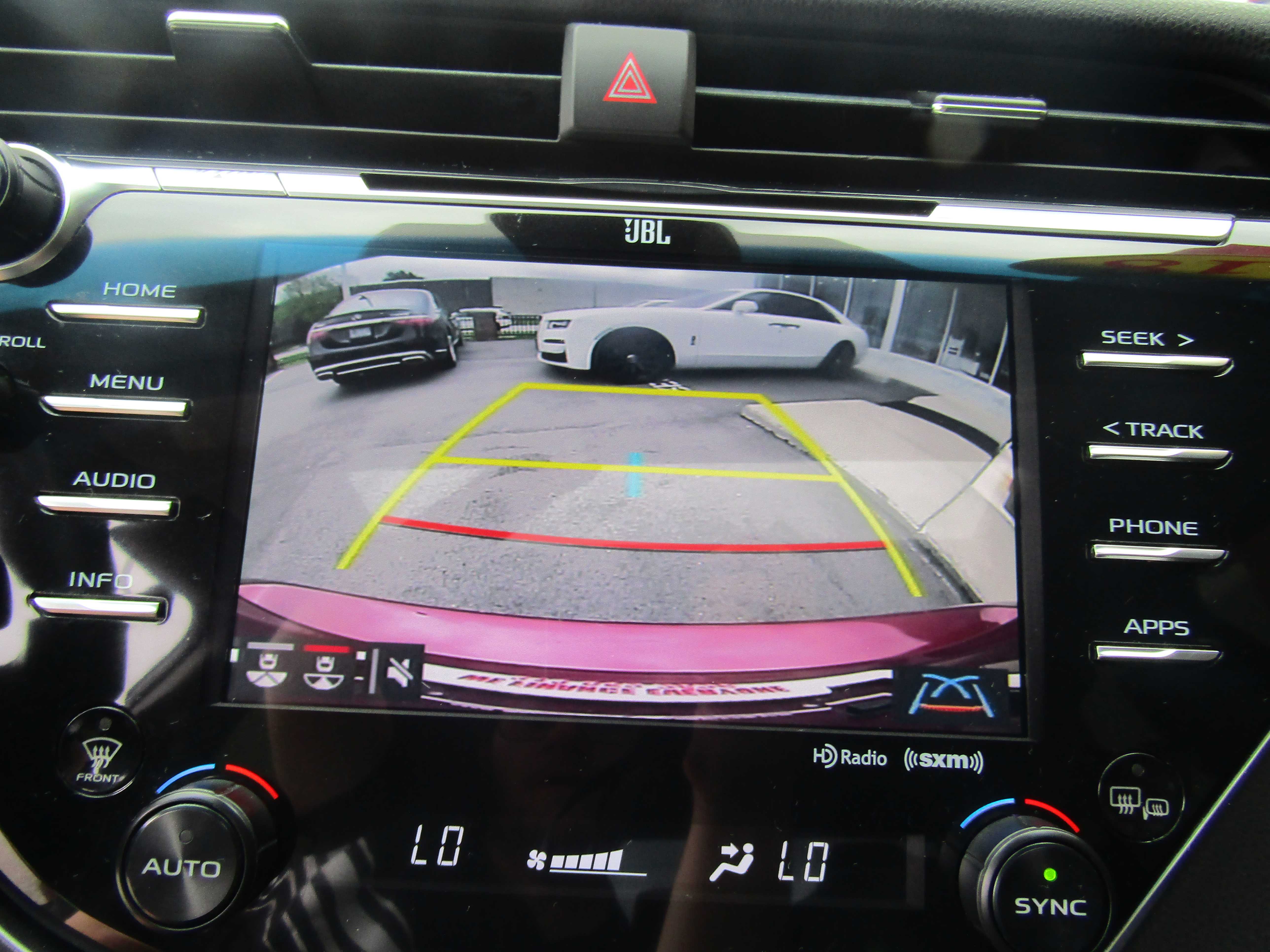 RED, 2018 TOYOTA CAMRY Thumnail Image 18