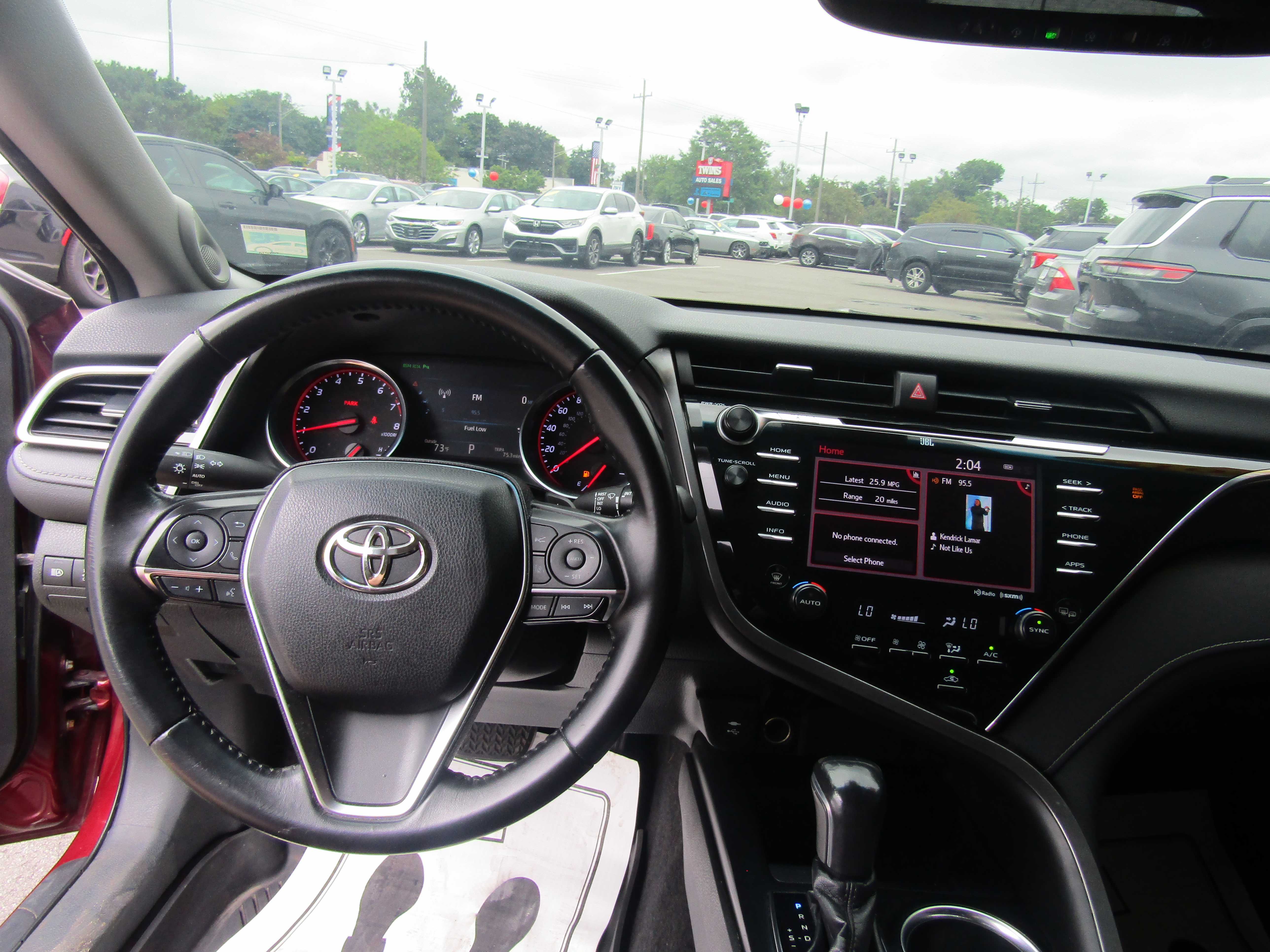 RED, 2018 TOYOTA CAMRY Thumnail Image 19