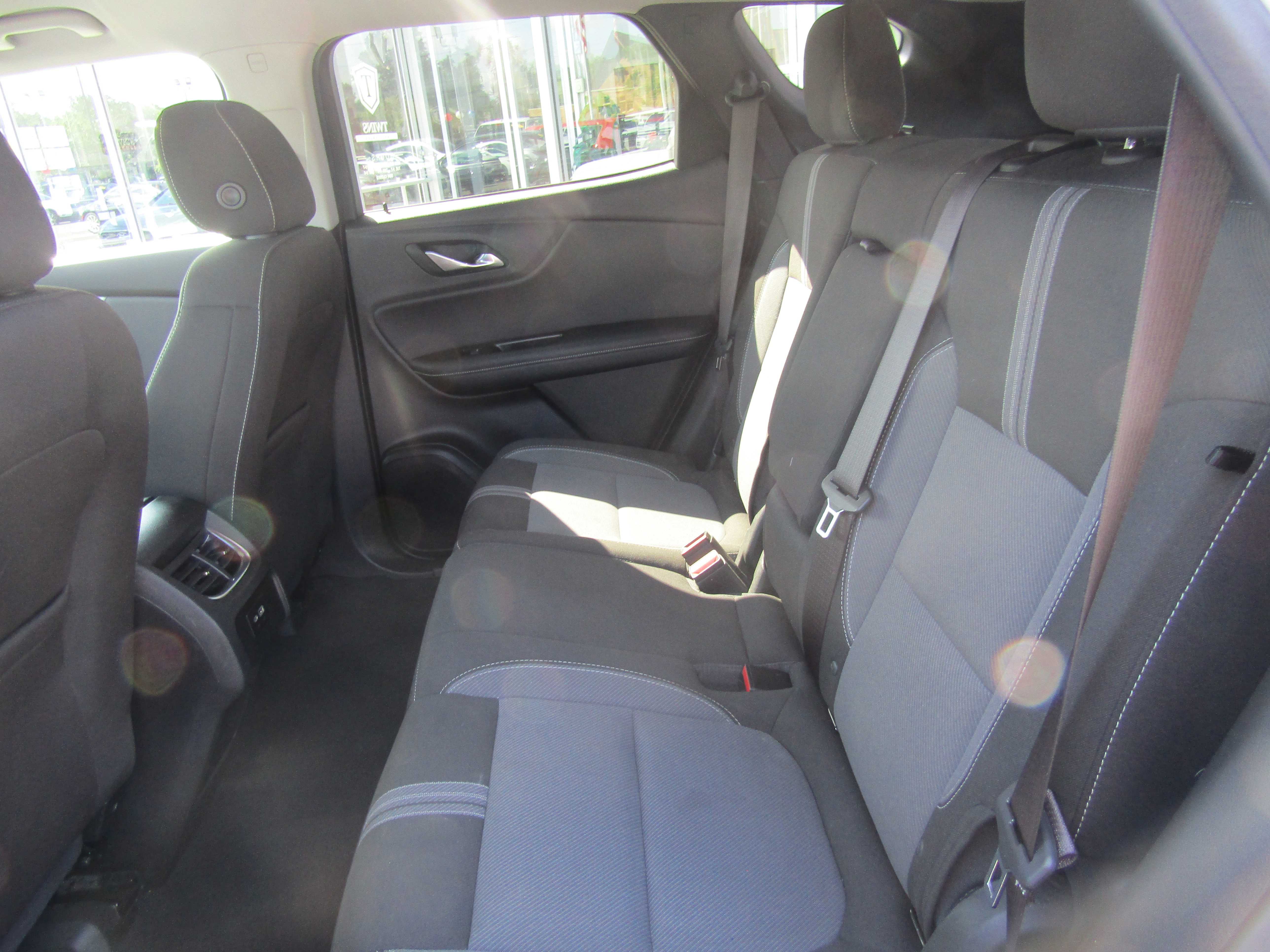 WHITE, 2023 CHEVROLET BLAZER Thumnail Image 12