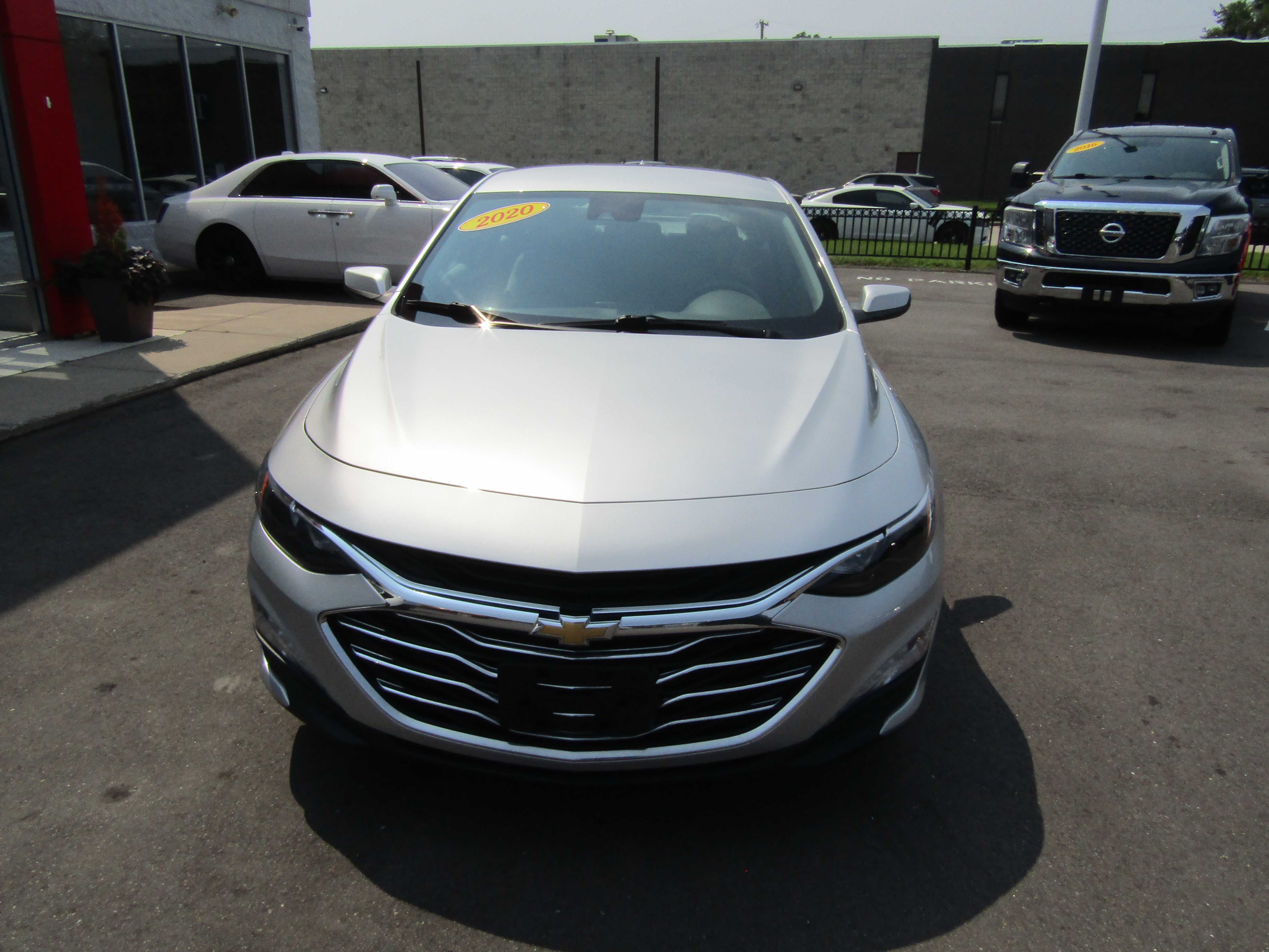 SILVER, 2020 CHEVROLET MALIBU Thumnail Image 3