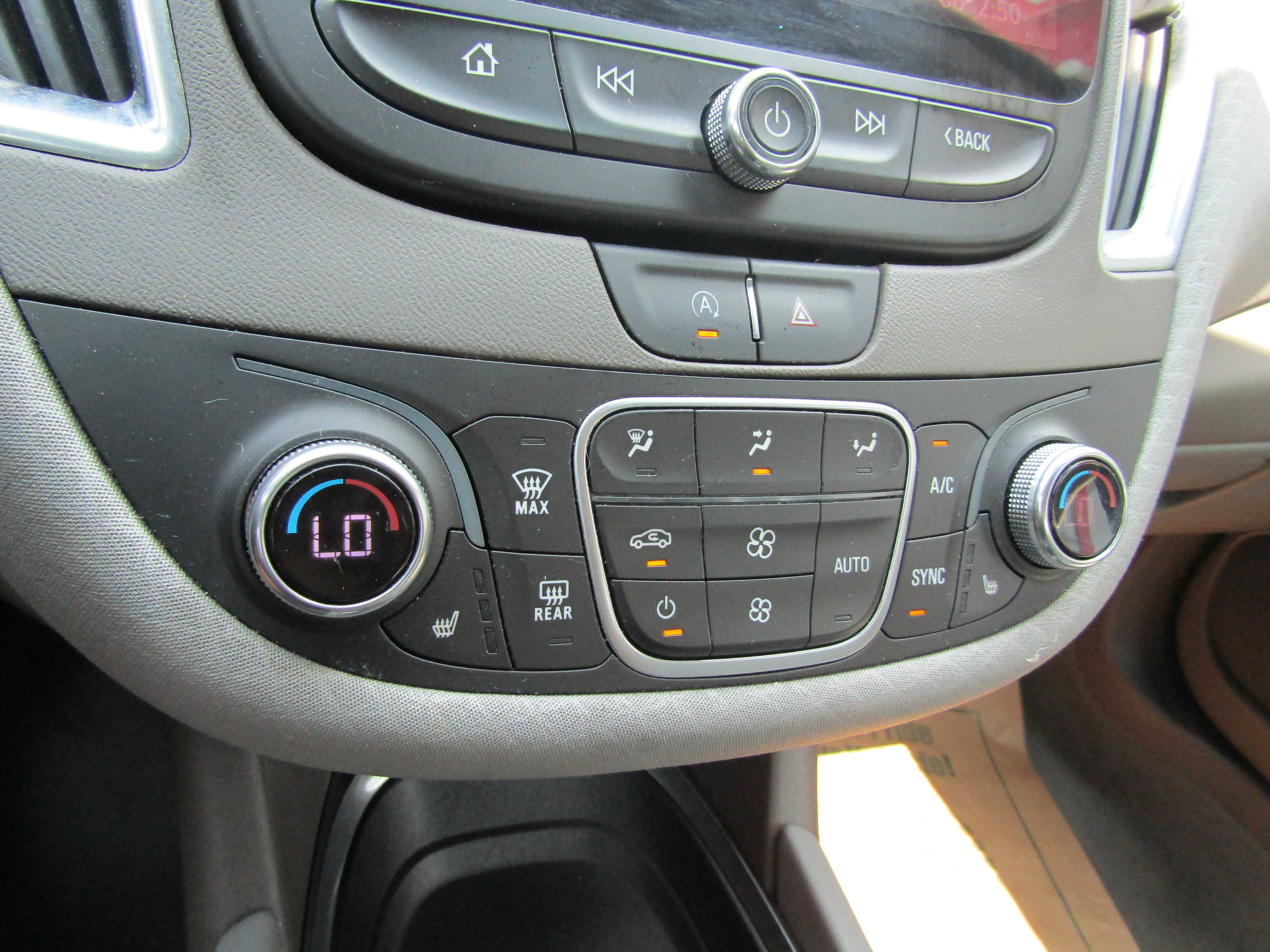 SILVER, 2020 CHEVROLET MALIBU Thumnail Image 17