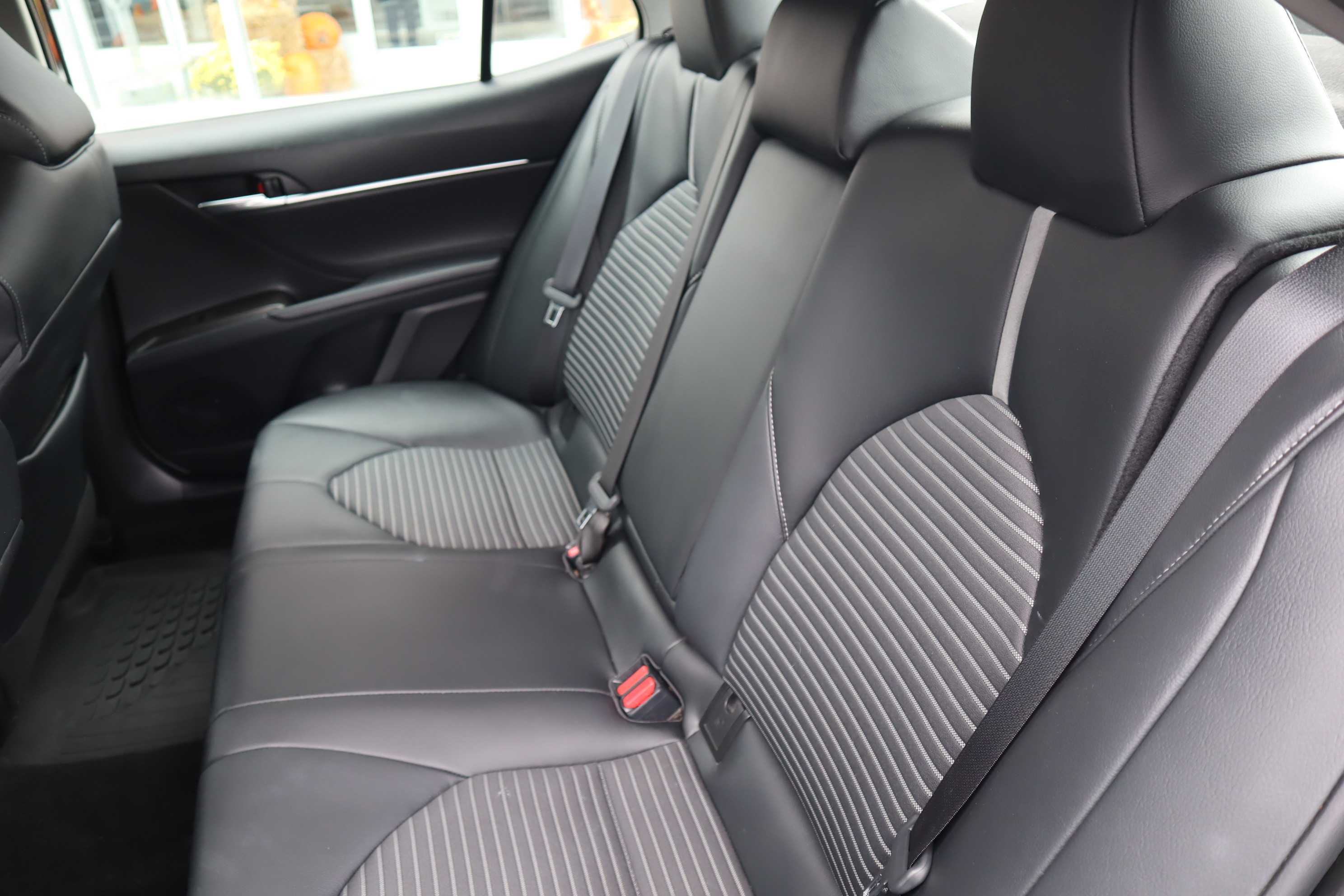 BLACK, 2021 TOYOTA CAMRY Thumnail Image 18