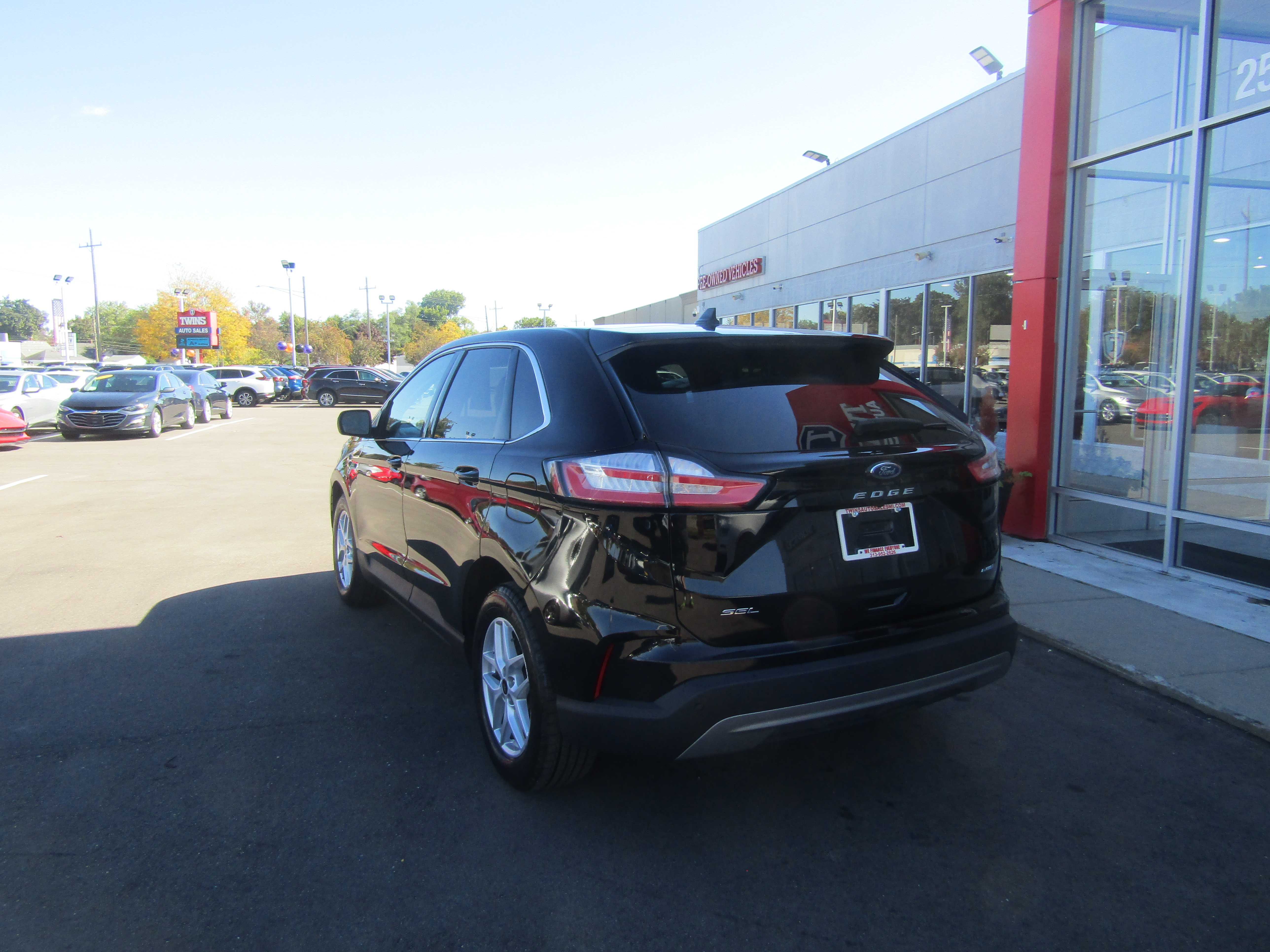 BLACK, 2024 FORD EDGE Thumnail Image 3