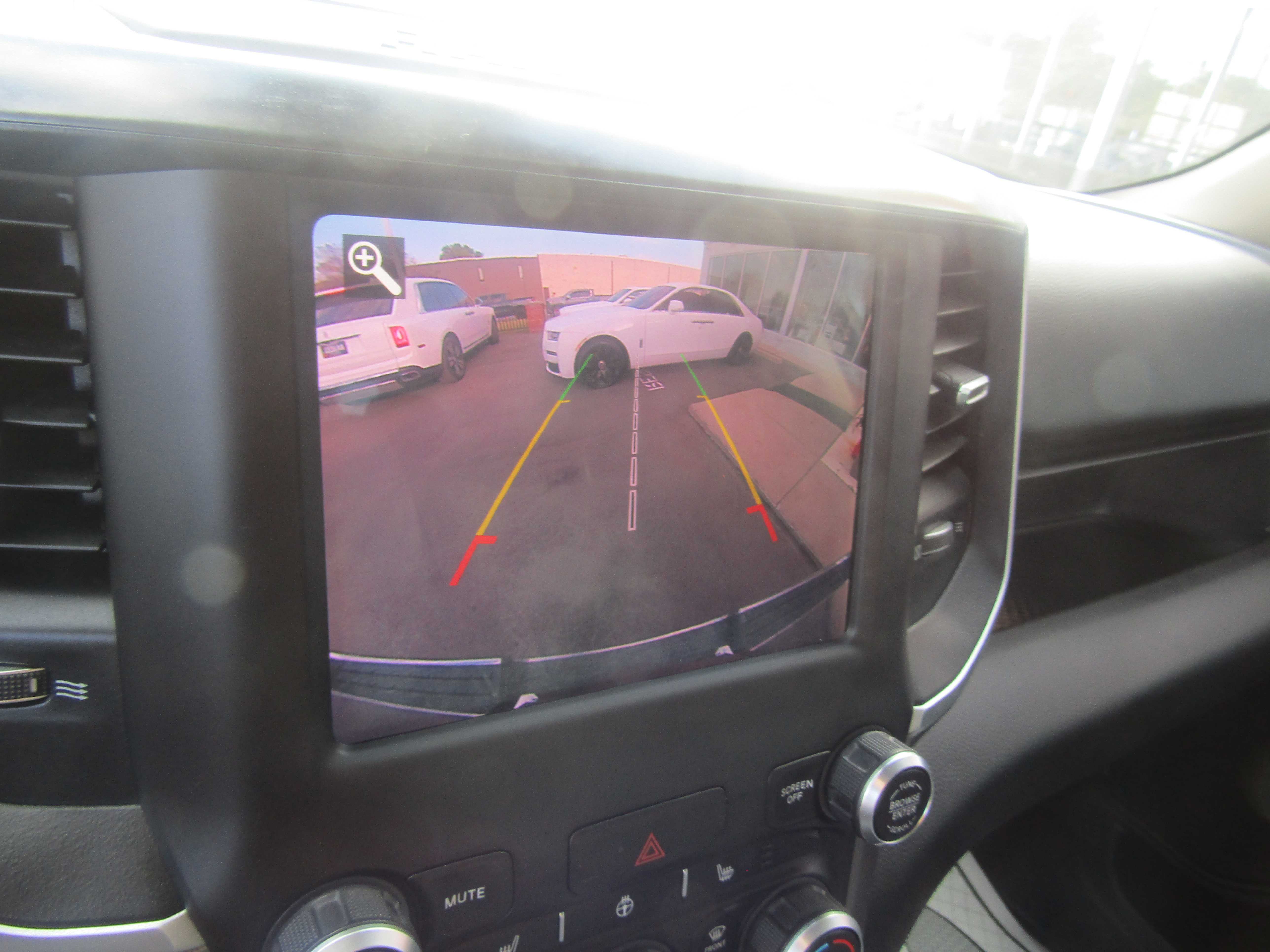 SILVER, 2019 RAM 1500 CREW CAB Thumnail Image 20
