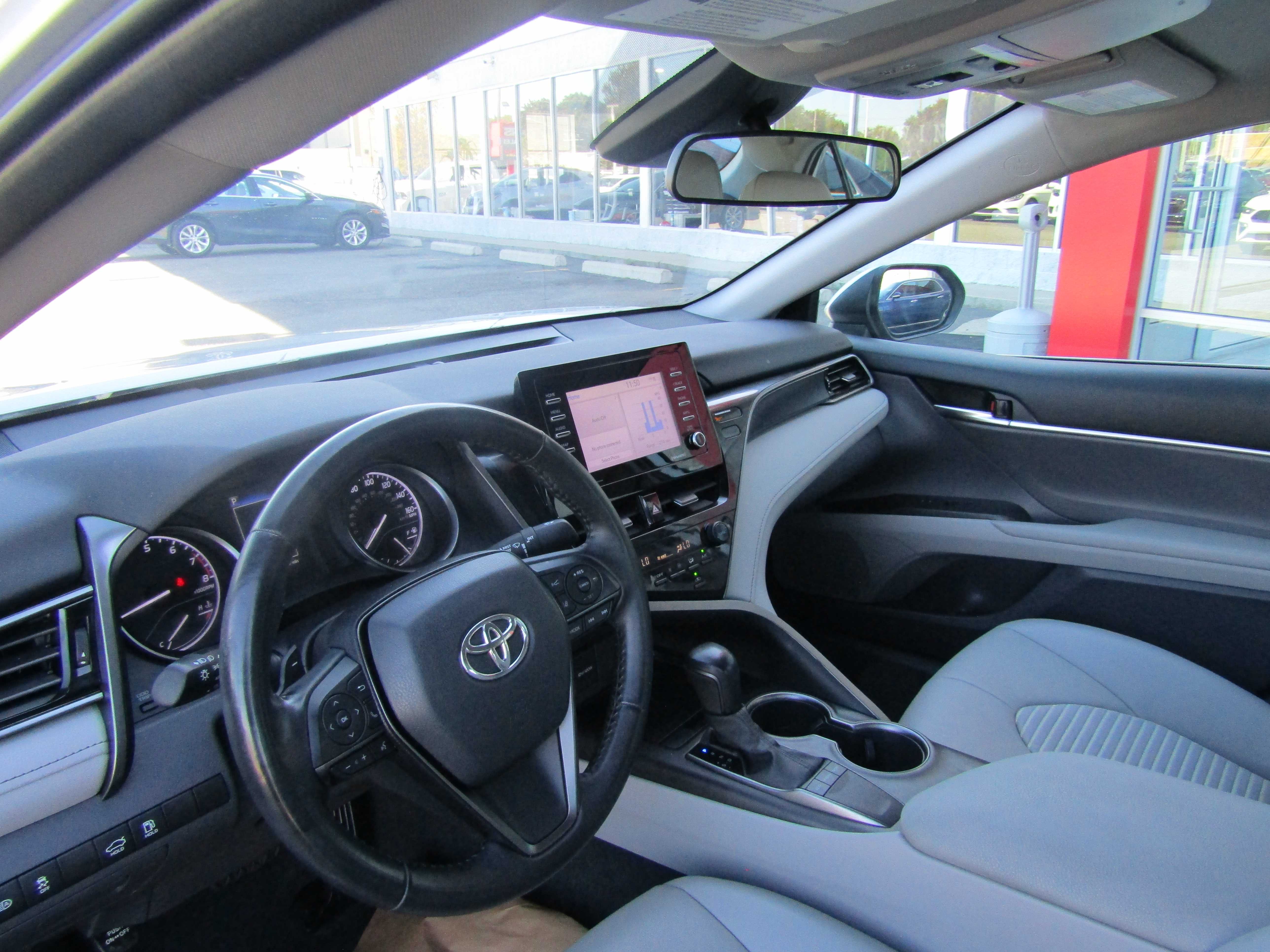 SILVER, 2022 TOYOTA CAMRY Thumnail Image 10