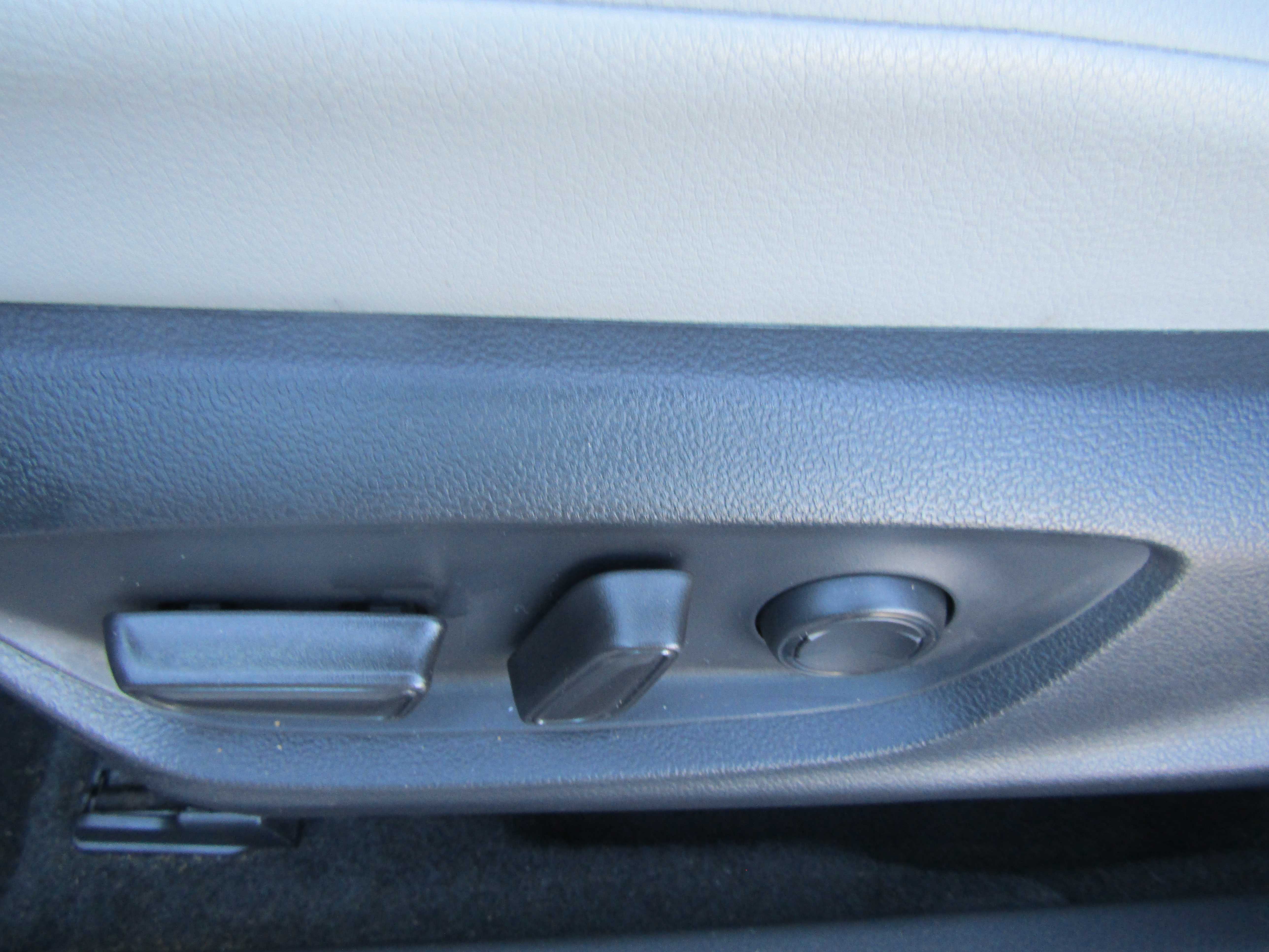 SILVER, 2022 TOYOTA CAMRY Thumnail Image 12