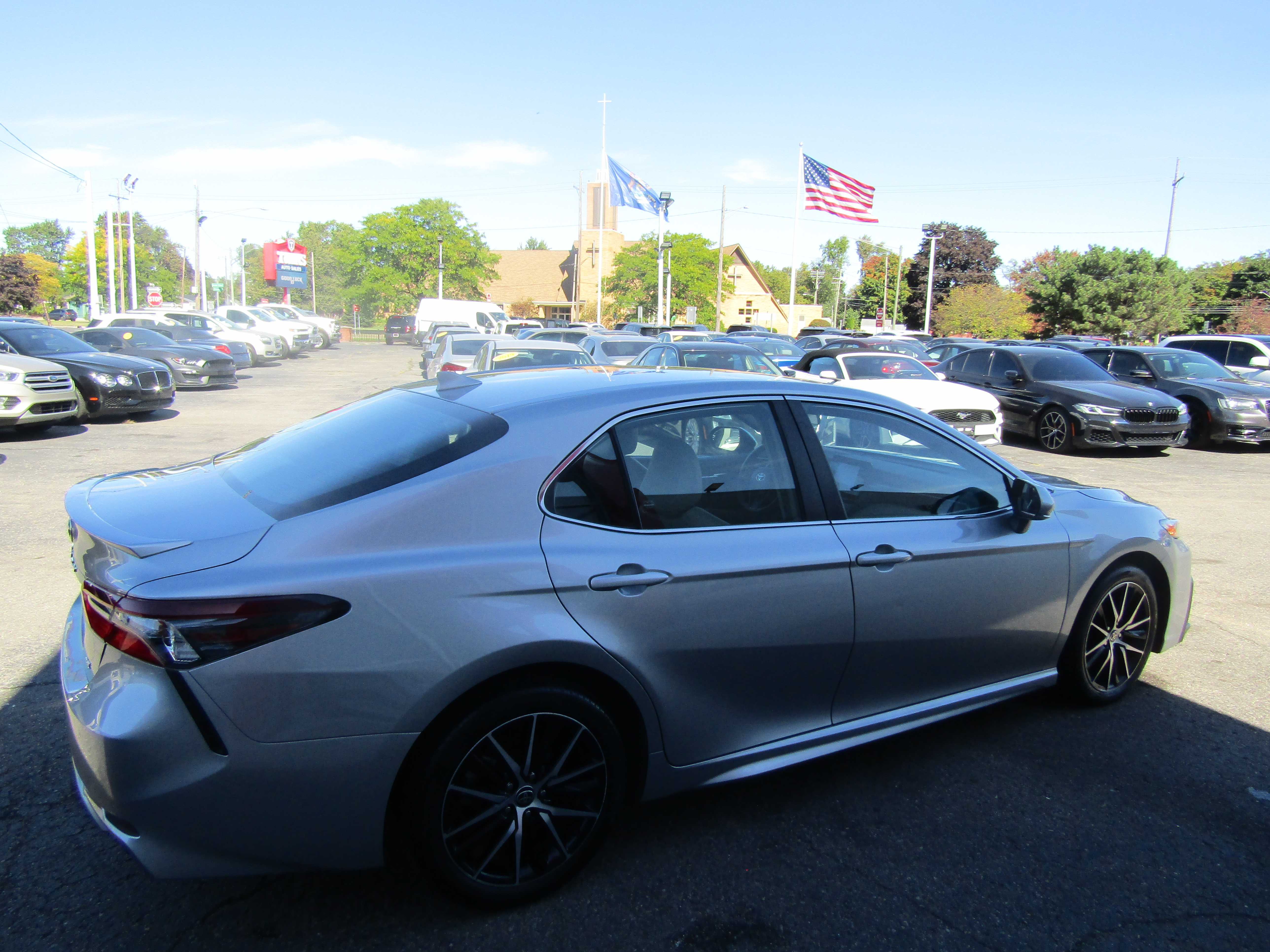 SILVER, 2022 TOYOTA CAMRY Thumnail Image 15