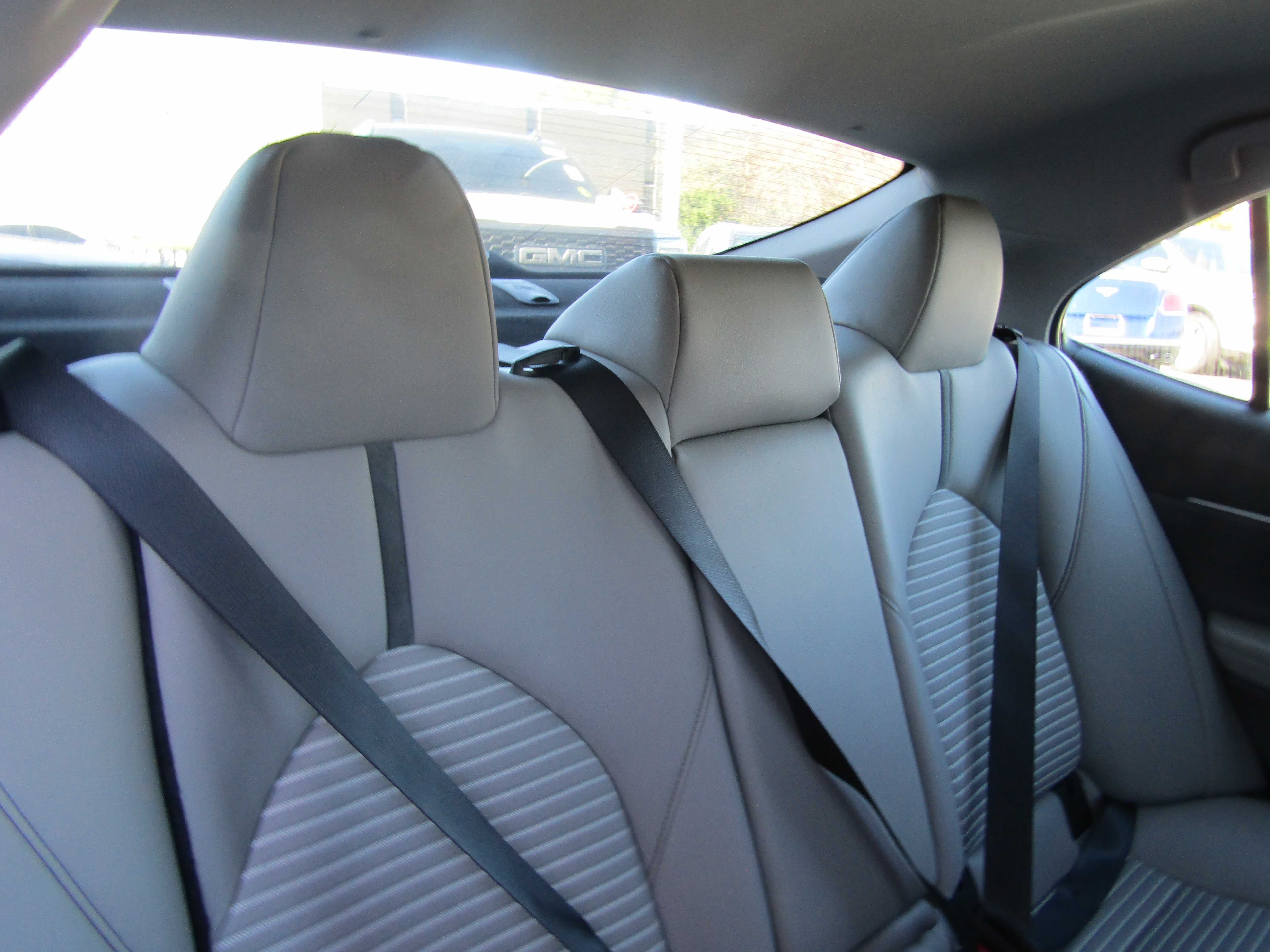 SILVER, 2022 TOYOTA CAMRY Thumnail Image 16