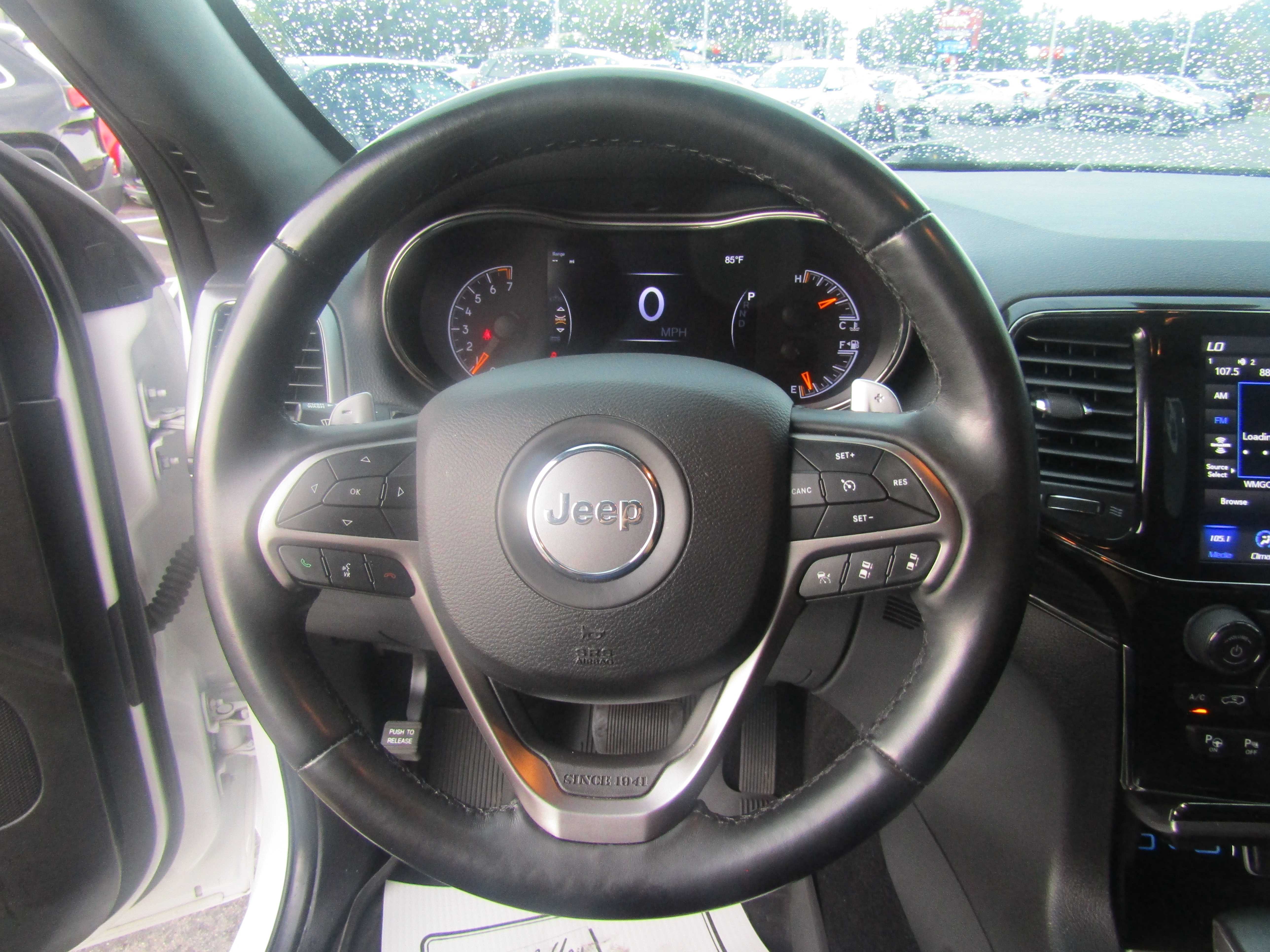WHITE, 2021 JEEP GRAND CHEROKEE Thumnail Image 13