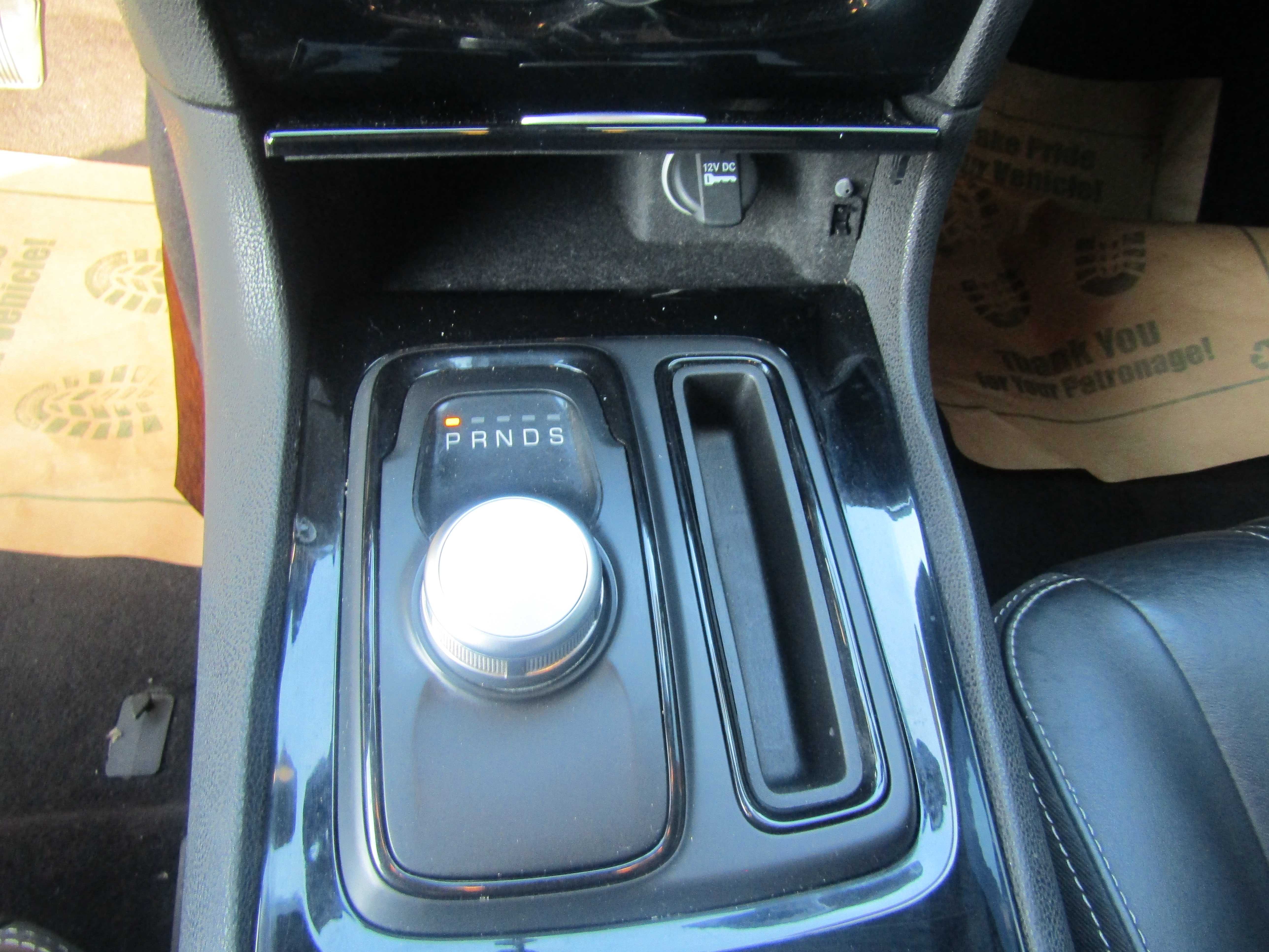GRAY, 2017 CHRYSLER 300 Thumnail Image 15