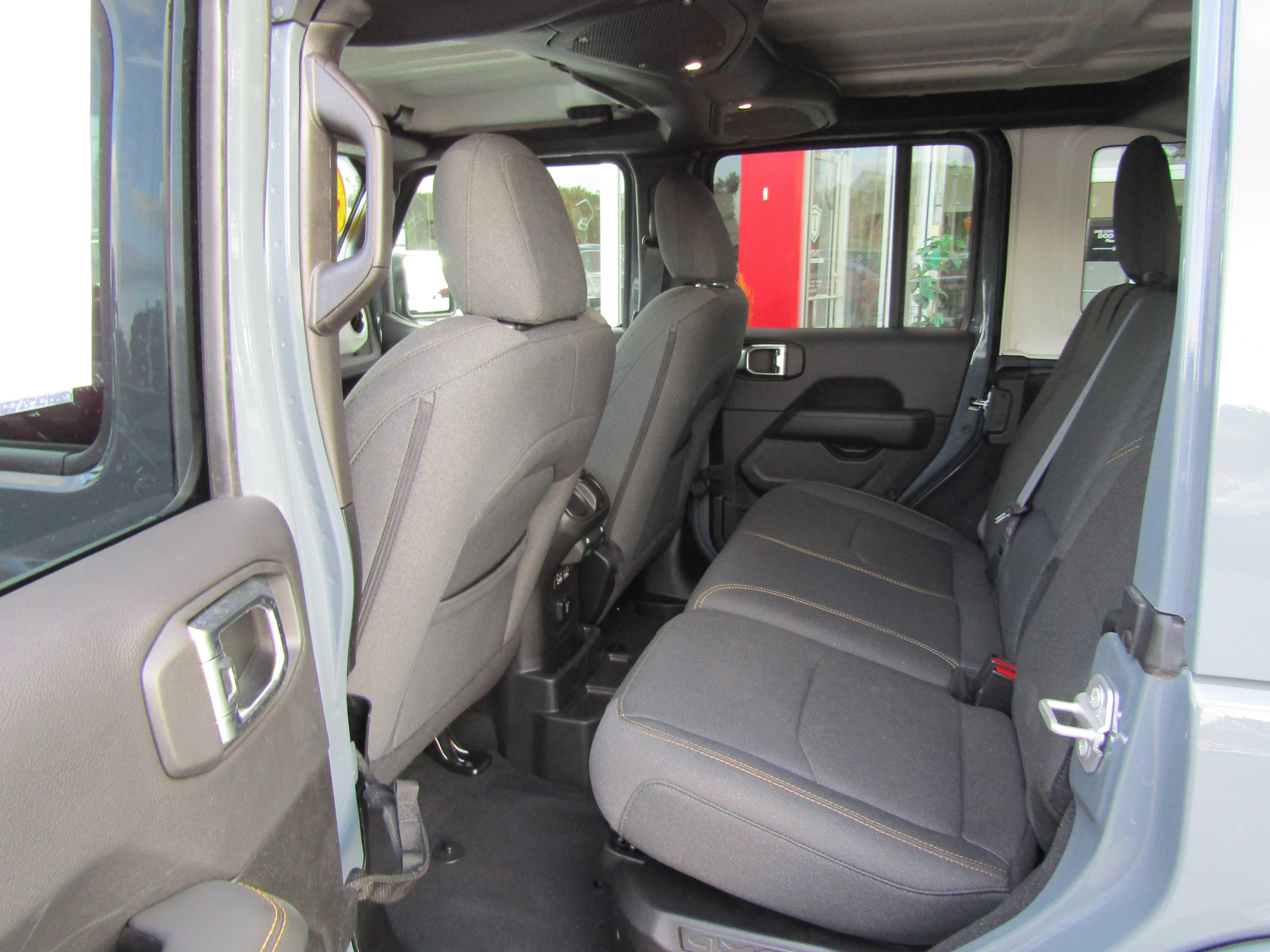 GRAY, 2025 JEEP WRANGLER 4XE Thumnail Image 8
