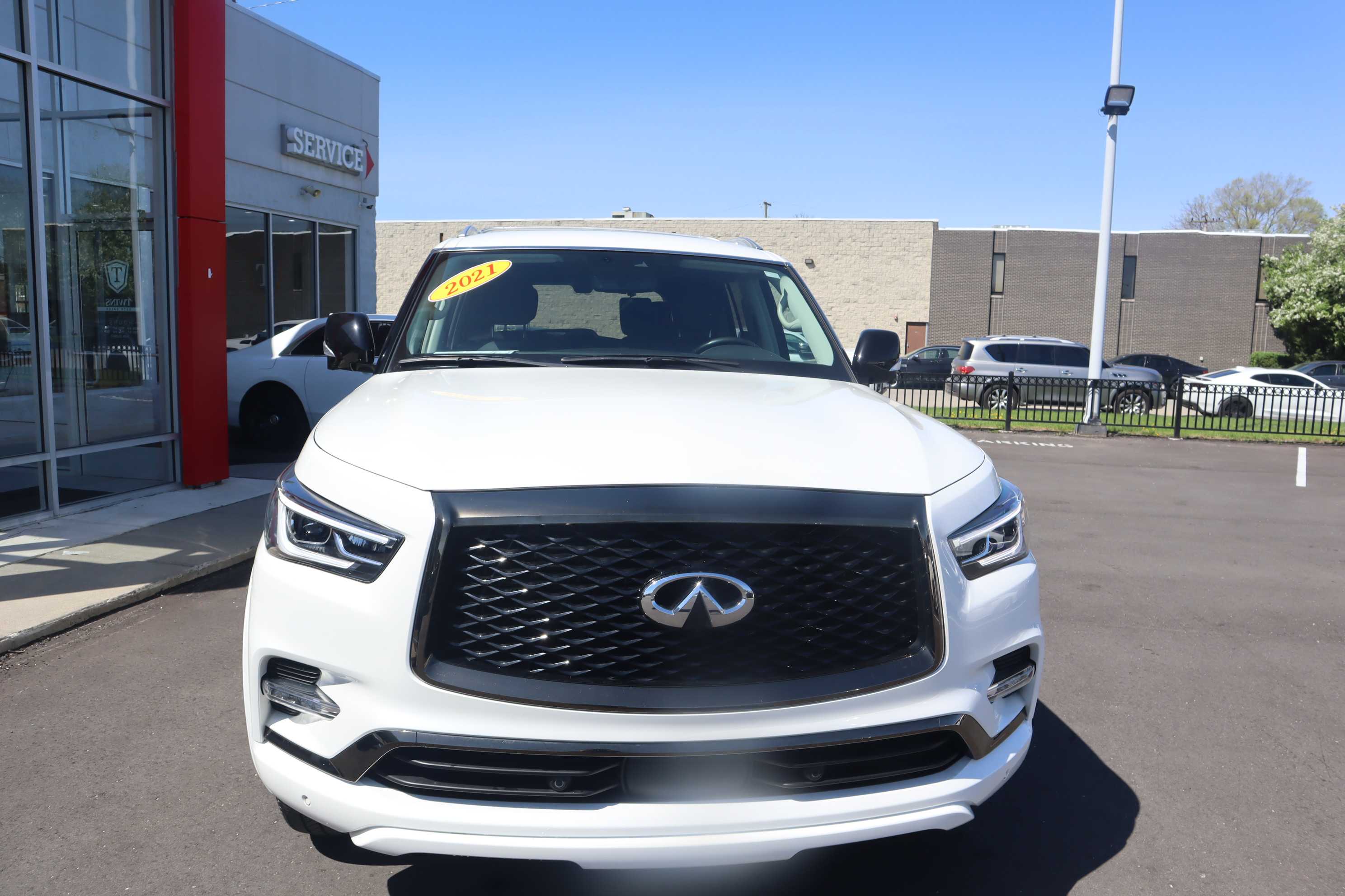 WHITE, 2021 INFINITI QX80 Thumnail Image 6
