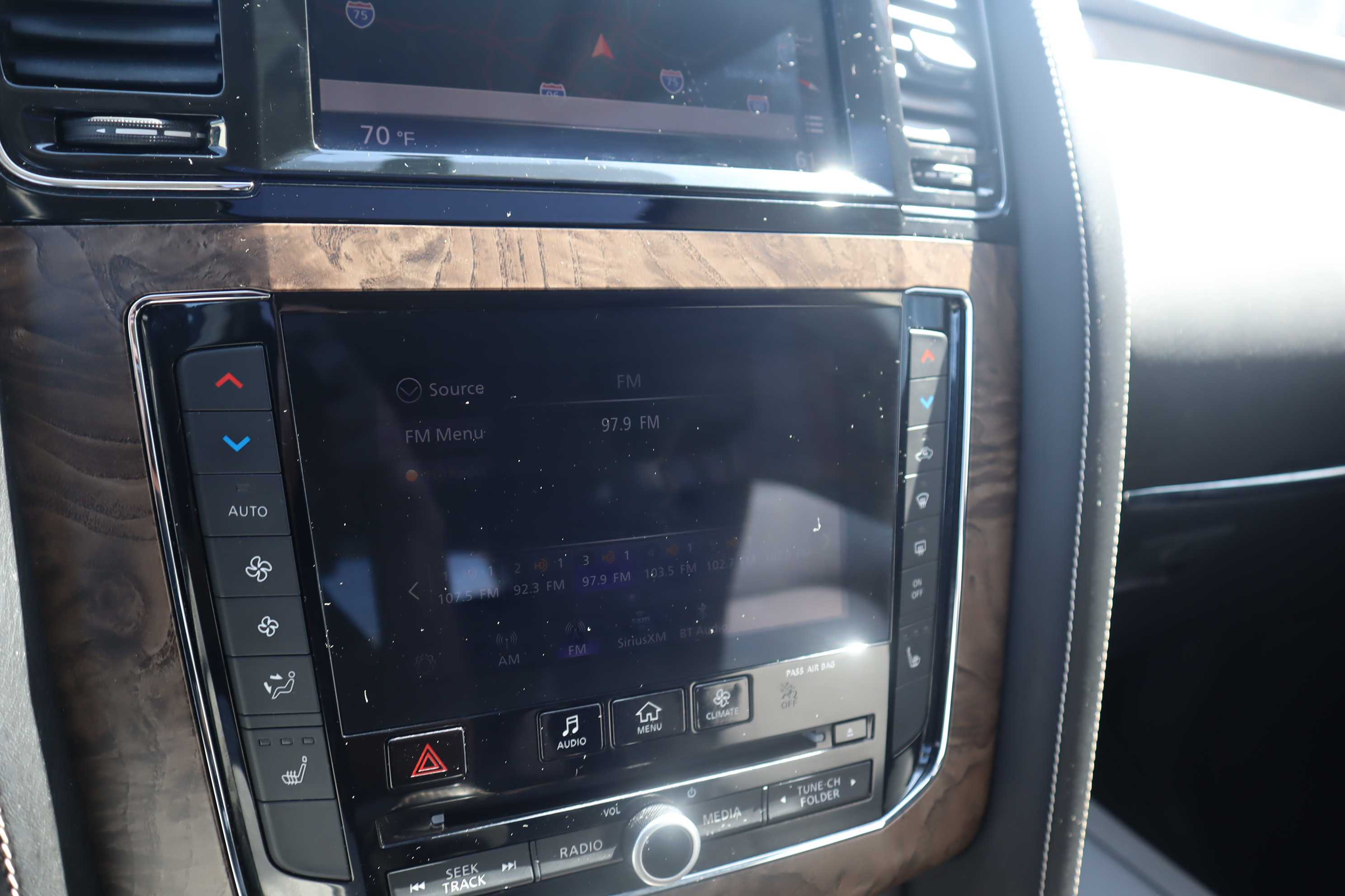 WHITE, 2021 INFINITI QX80 Thumnail Image 16