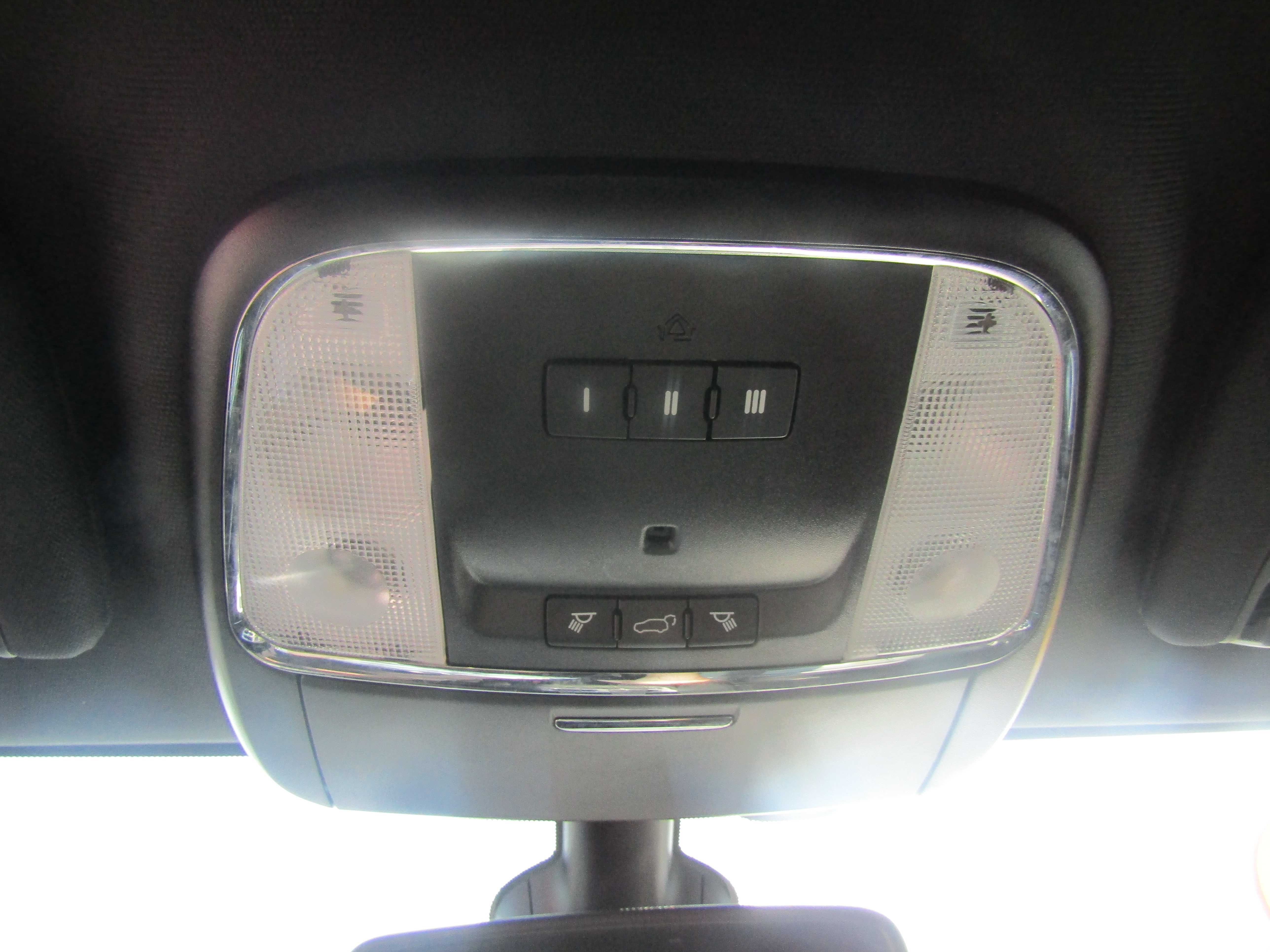 WHITE, 2018 JEEP GRAND CHEROKEE Thumnail Image 18
