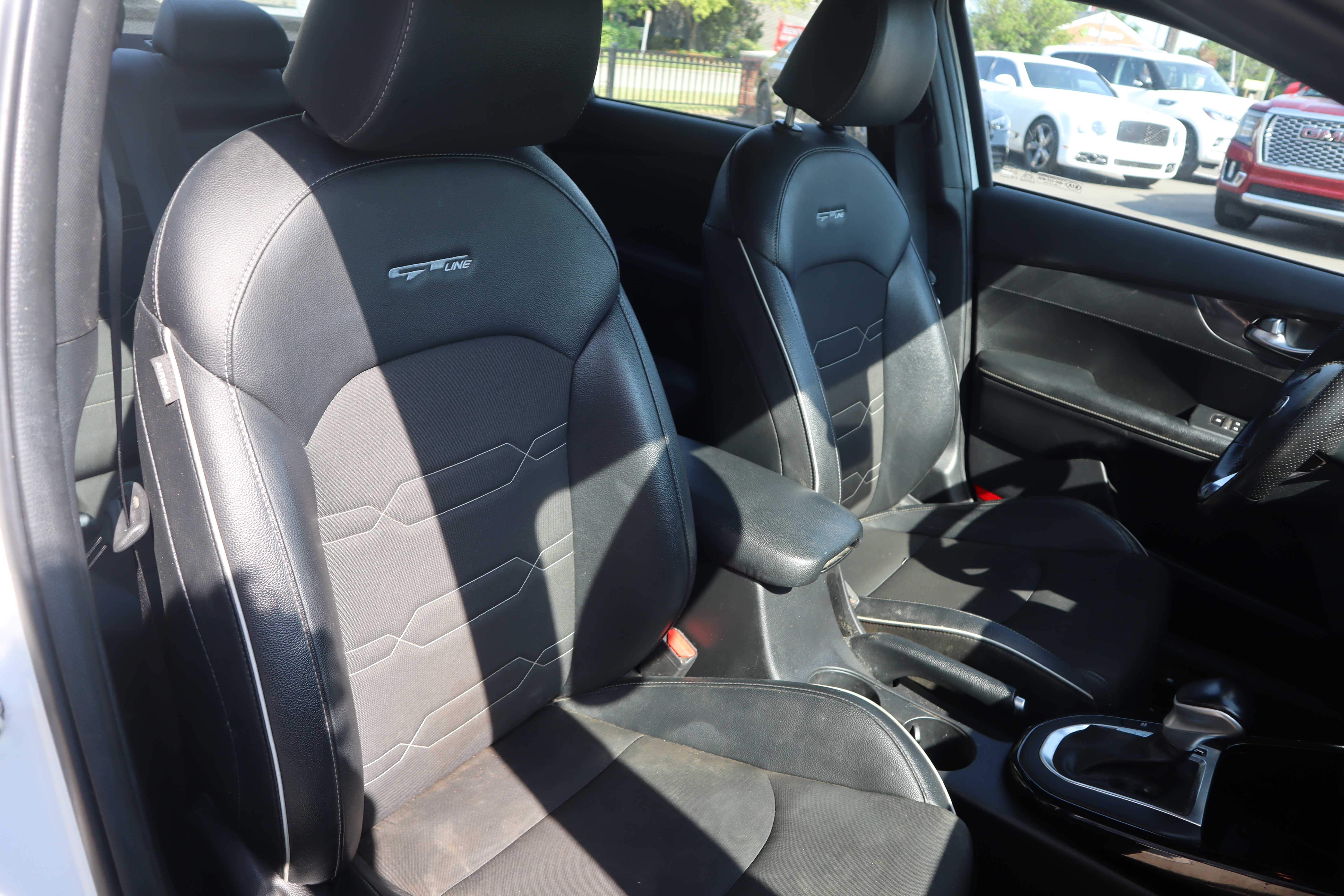 WHITE, 2021 KIA FORTE Thumnail Image 10