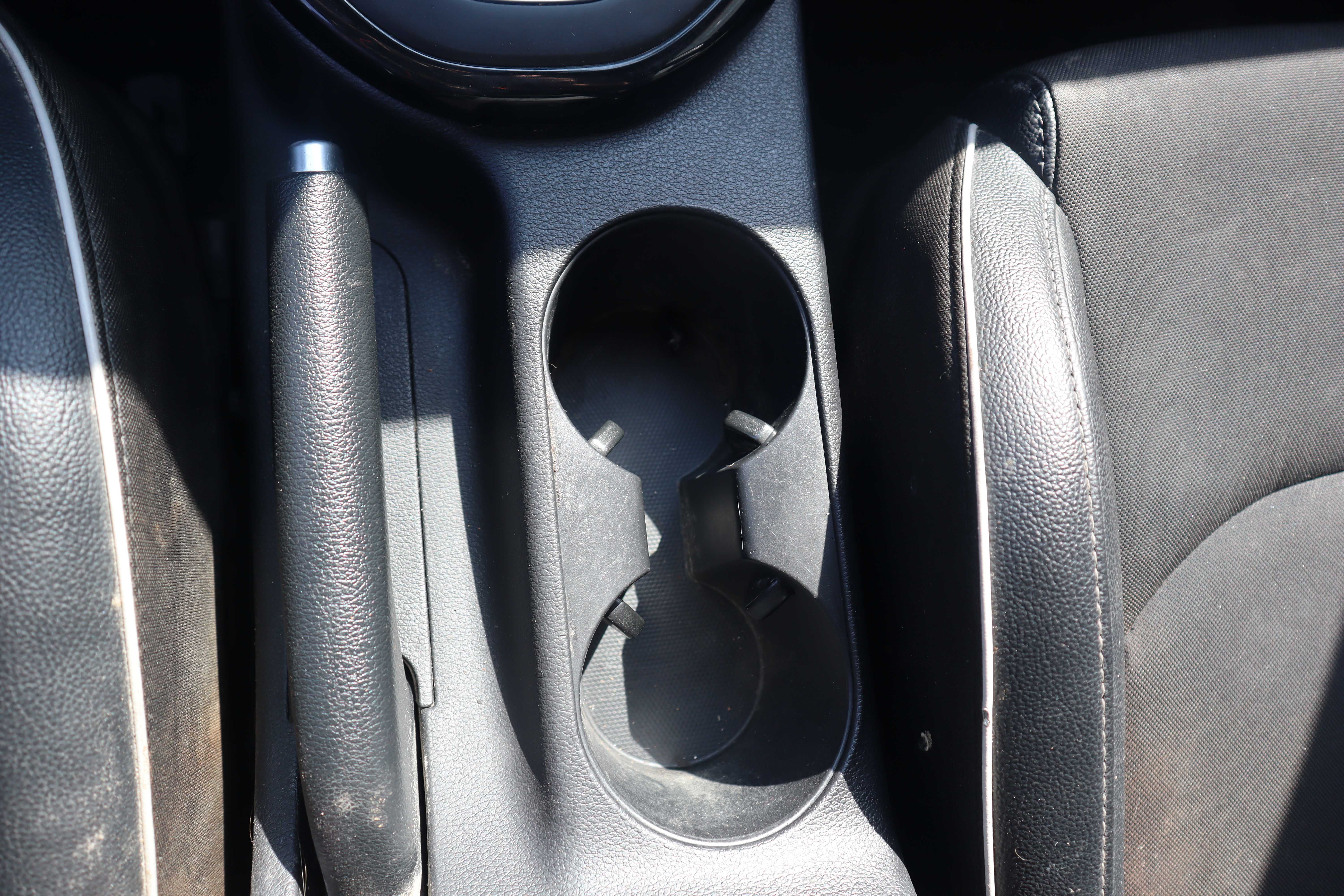 WHITE, 2021 KIA FORTE Thumnail Image 16