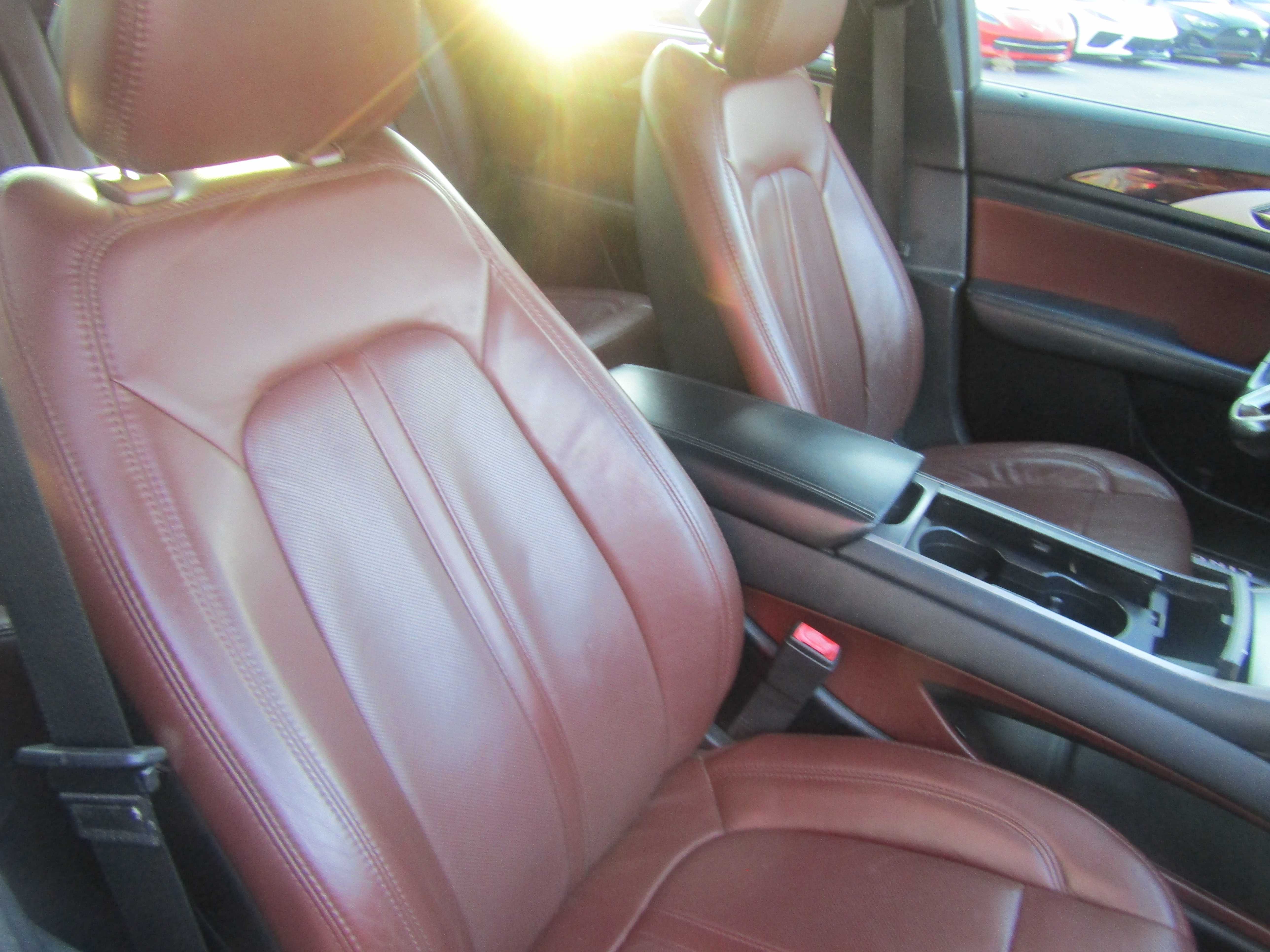 WHITE, 2017 LINCOLN MKZ Thumnail Image 9