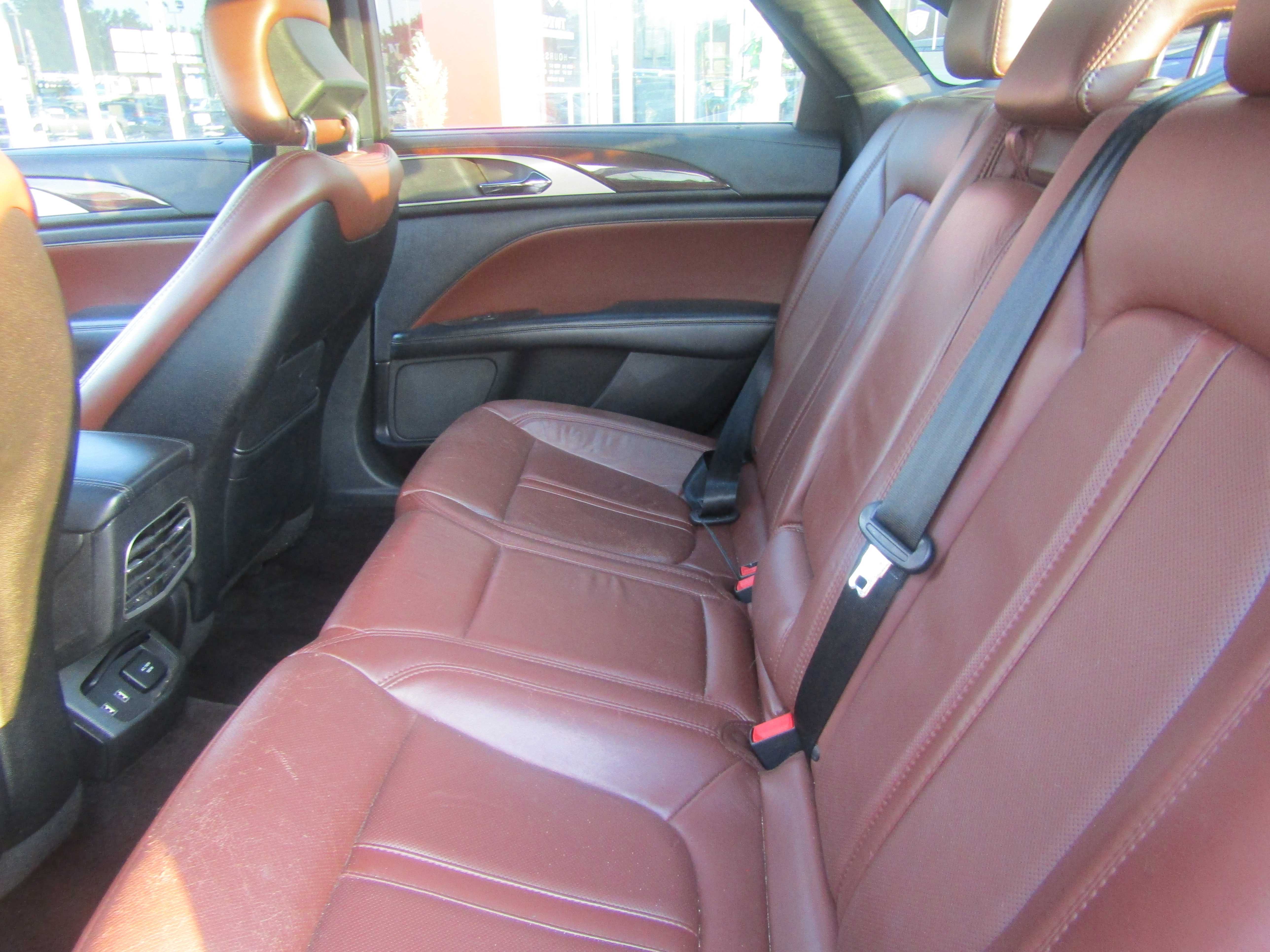 WHITE, 2017 LINCOLN MKZ Thumnail Image 11