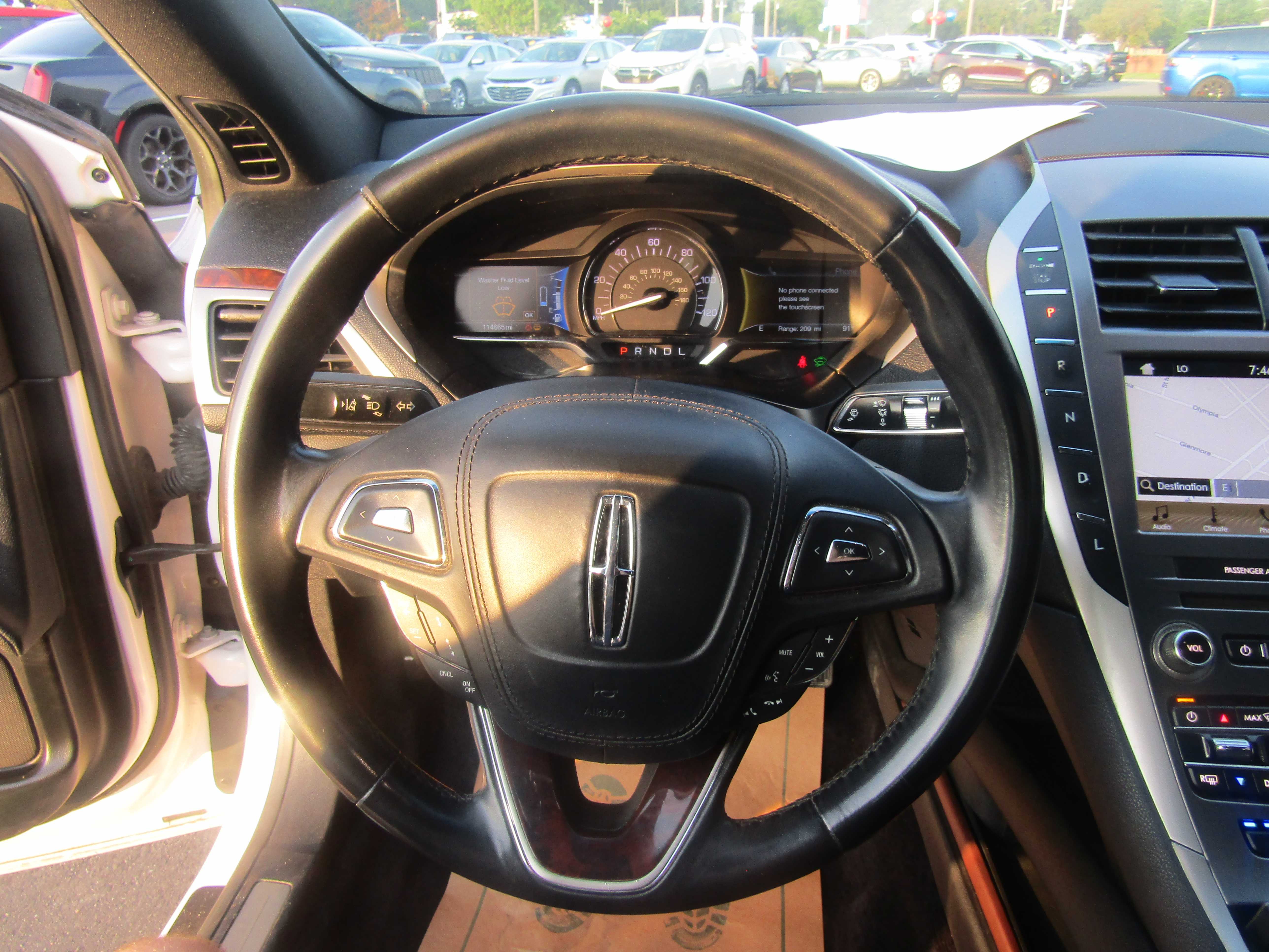 WHITE, 2017 LINCOLN MKZ Thumnail Image 13