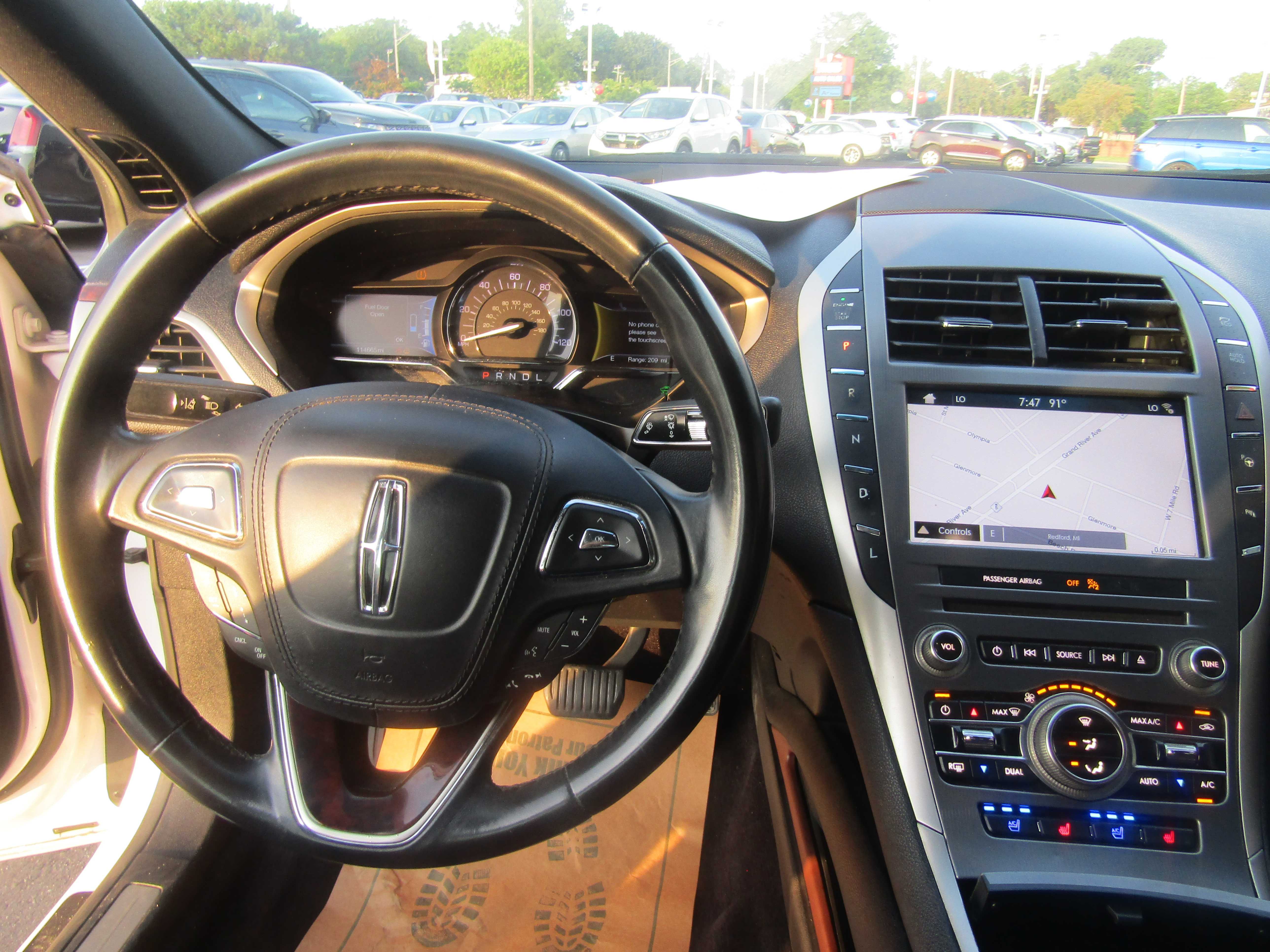 WHITE, 2017 LINCOLN MKZ Thumnail Image 22