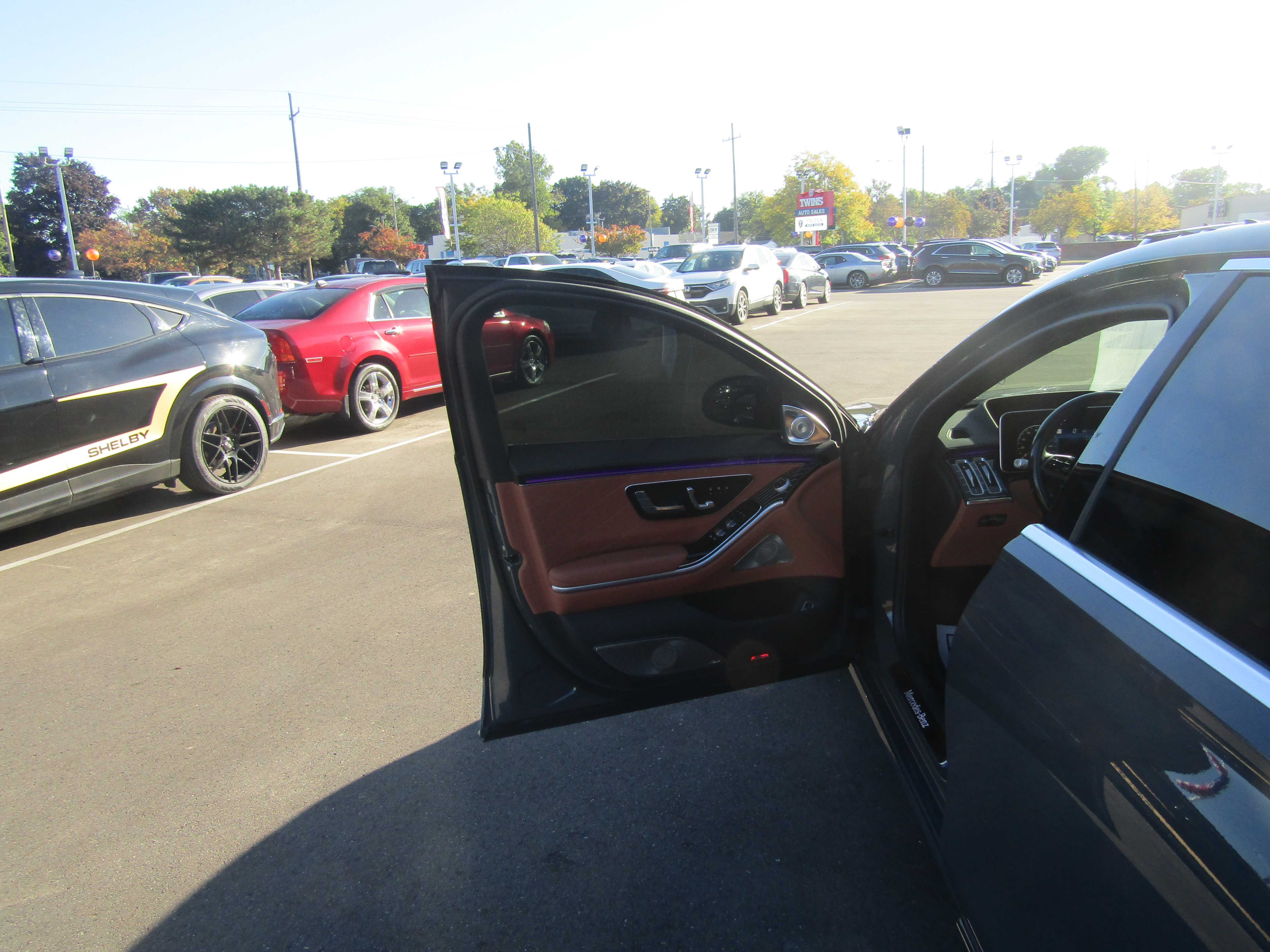 GRAY, 2024 MERCEDES-BENZ S-CLASS Thumnail Image 7