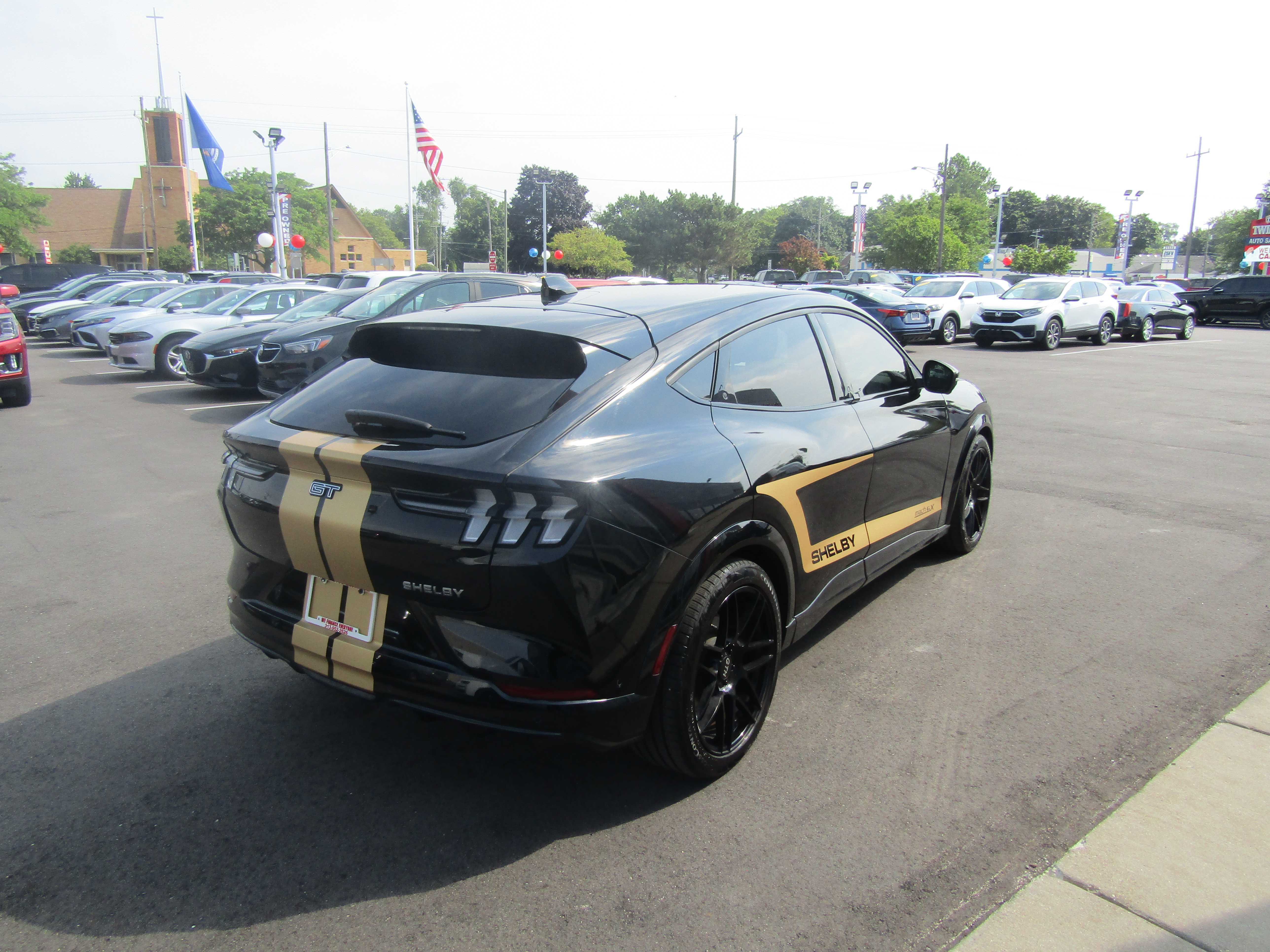 BLACK, 2023 FORD MUSTANG MACH-E Thumnail Image 4