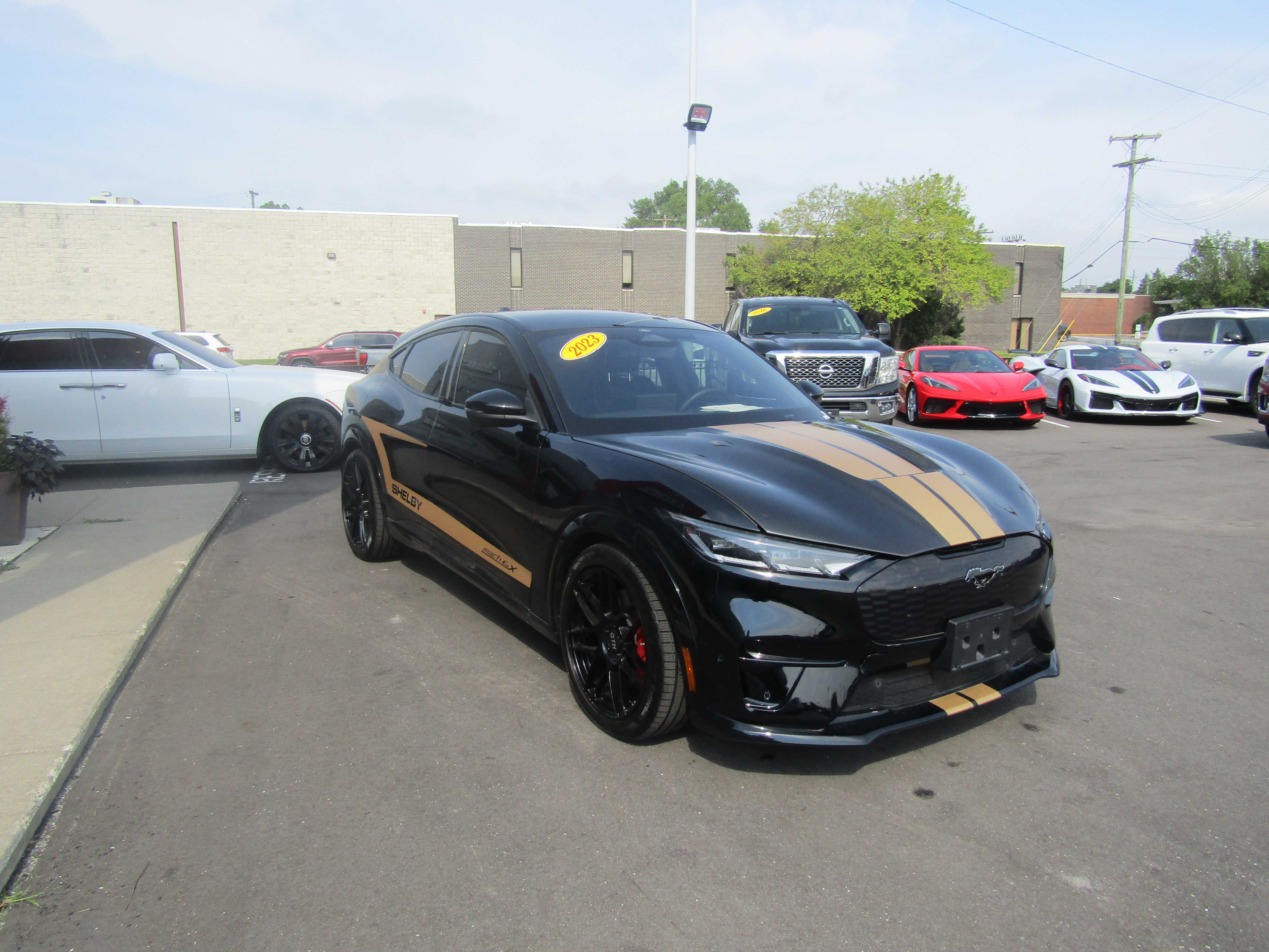 BLACK, 2023 FORD MUSTANG MACH-E Thumnail Image 5