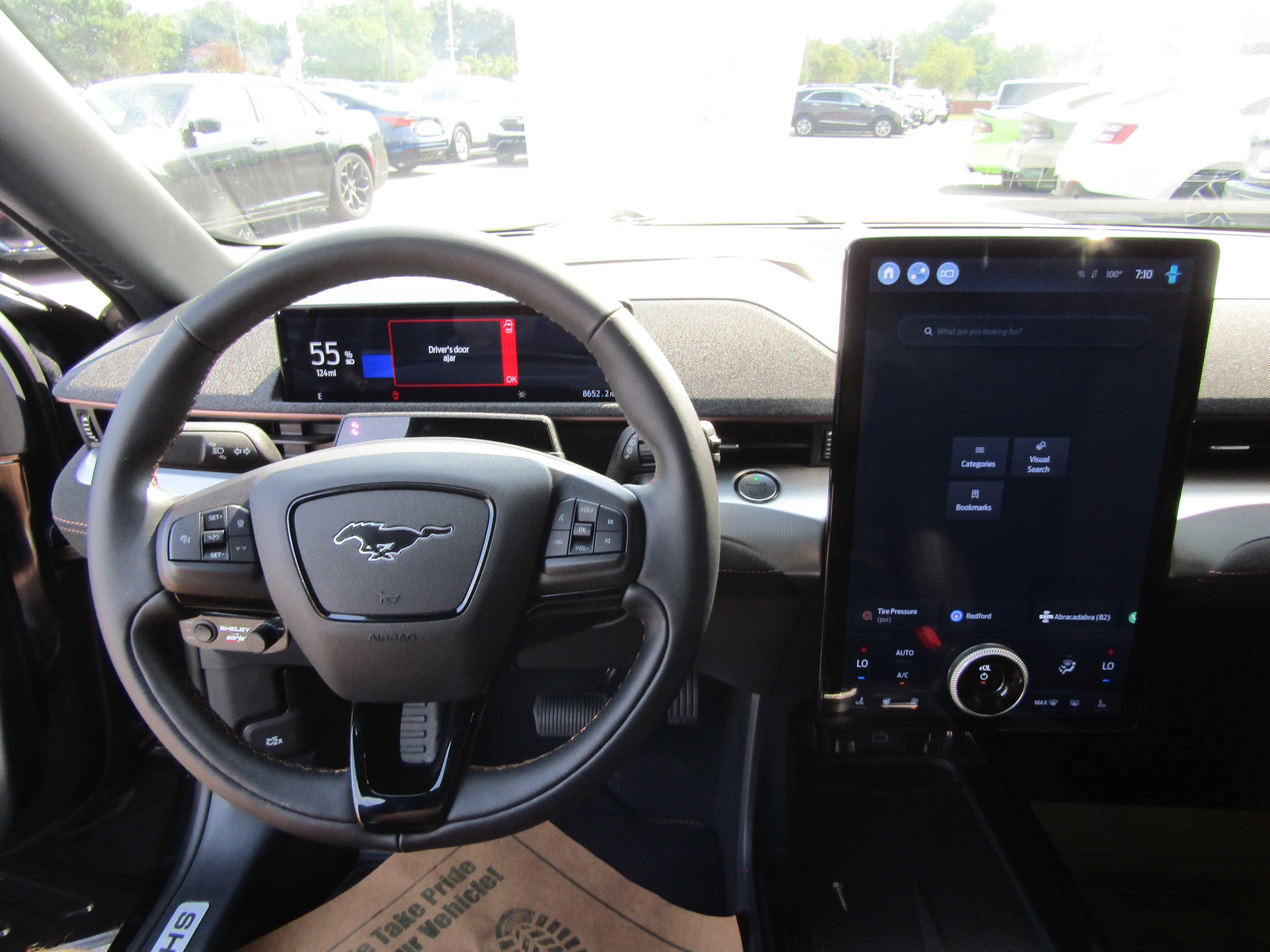 BLACK, 2023 FORD MUSTANG MACH-E Thumnail Image 28