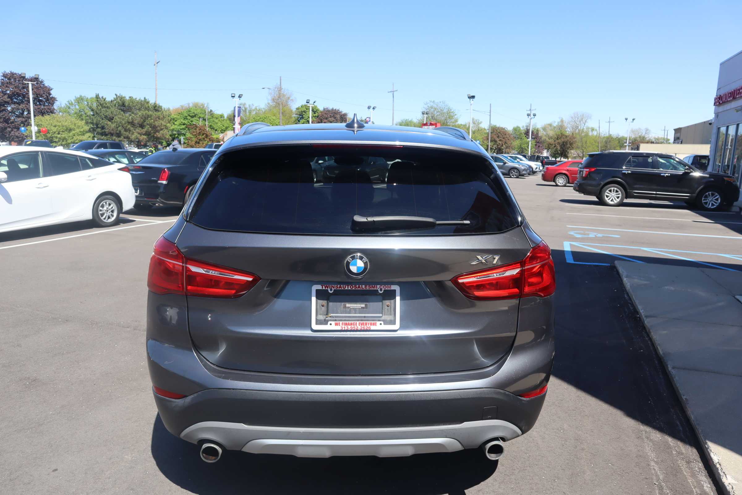 GRAY, 2016 BMW X1 Thumnail Image 3