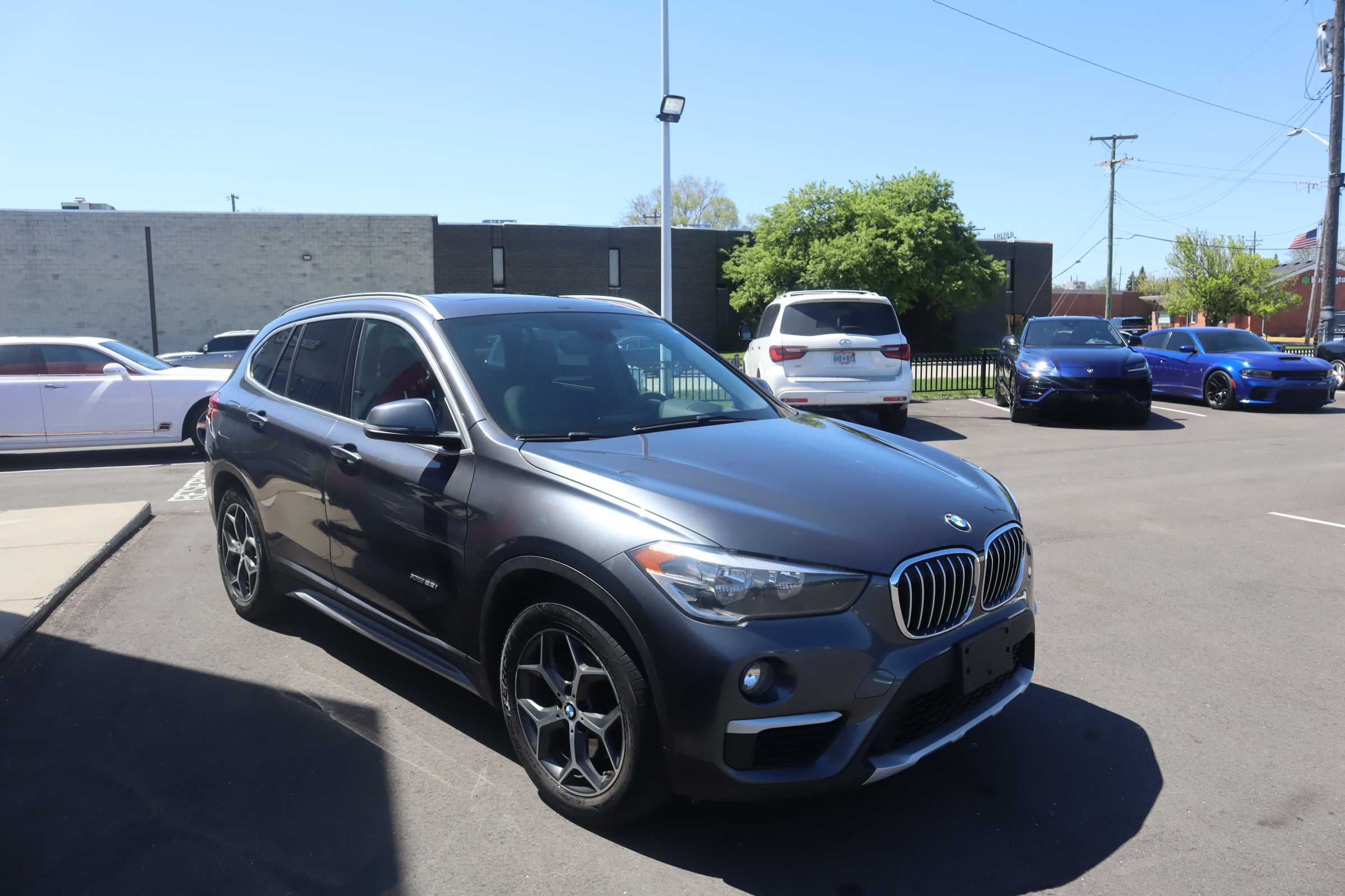 GRAY, 2016 BMW X1 Thumnail Image 5