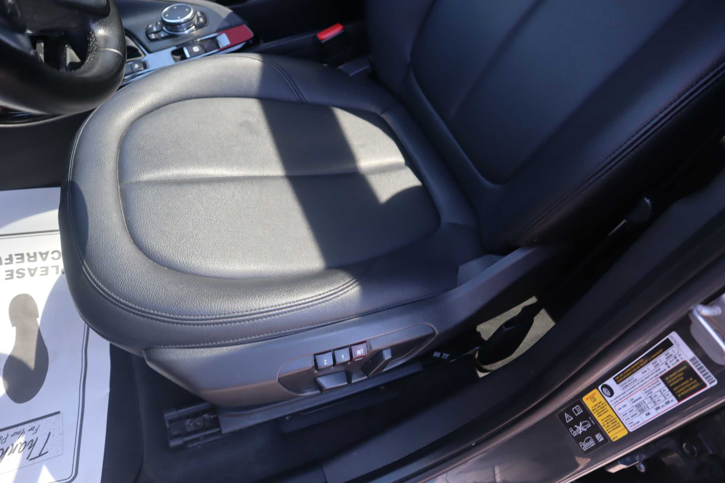 GRAY, 2016 BMW X1 Thumnail Image 10