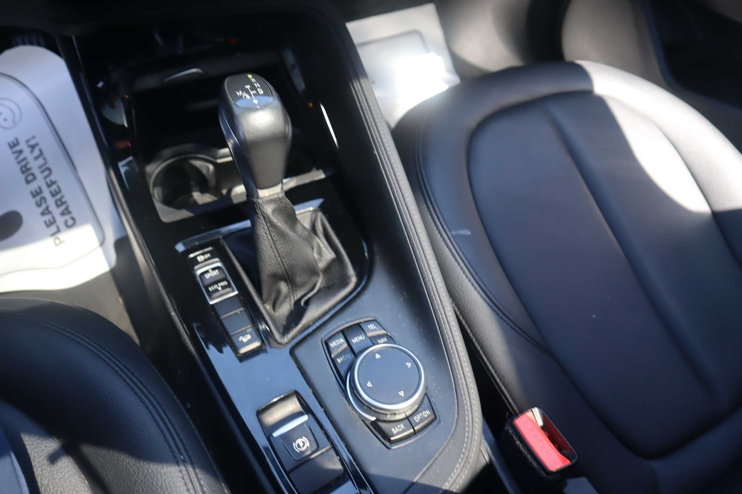 GRAY, 2016 BMW X1 Thumnail Image 17