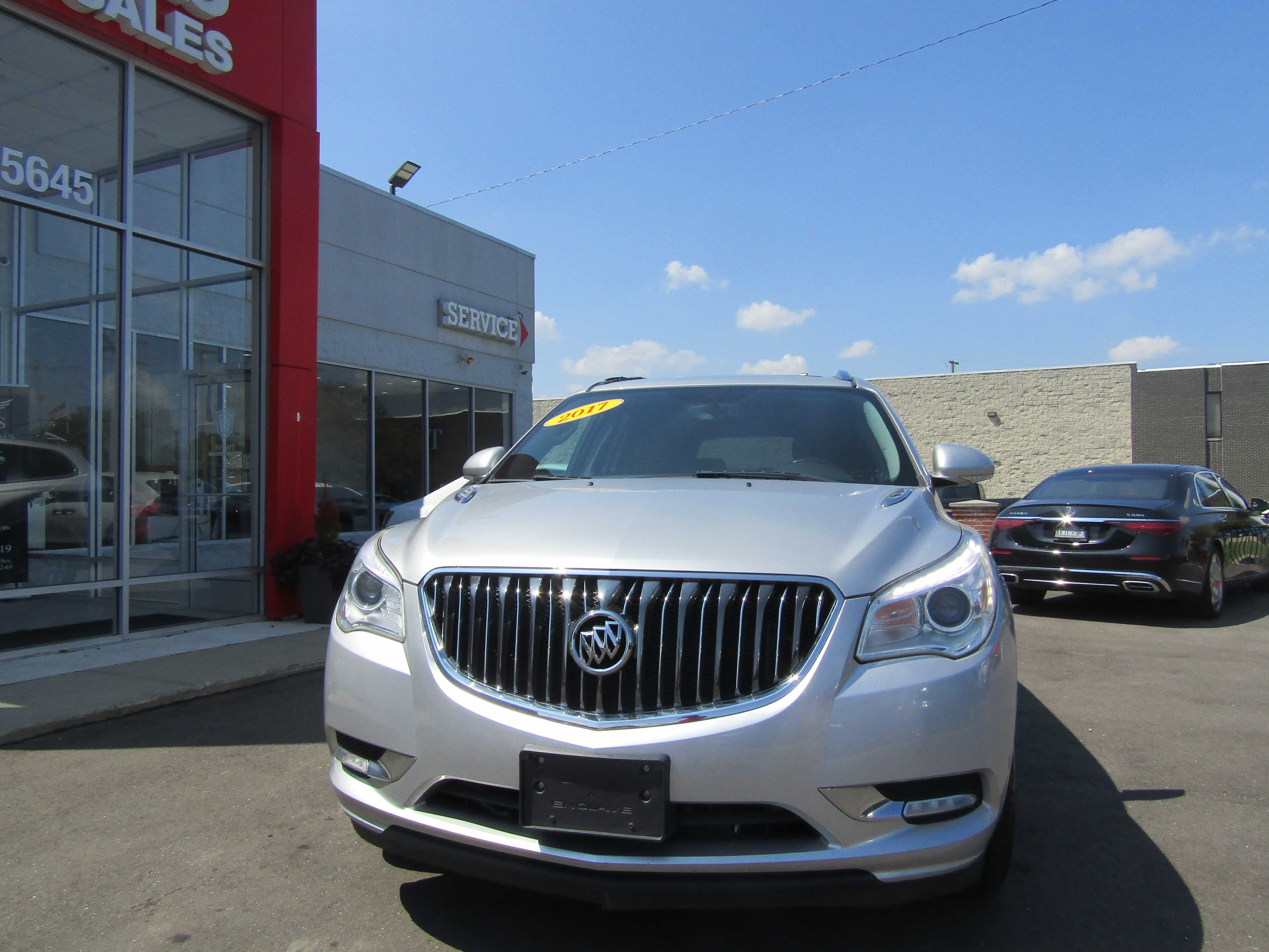 SILVER, 2017 BUICK ENCLAVE Thumnail Image 3