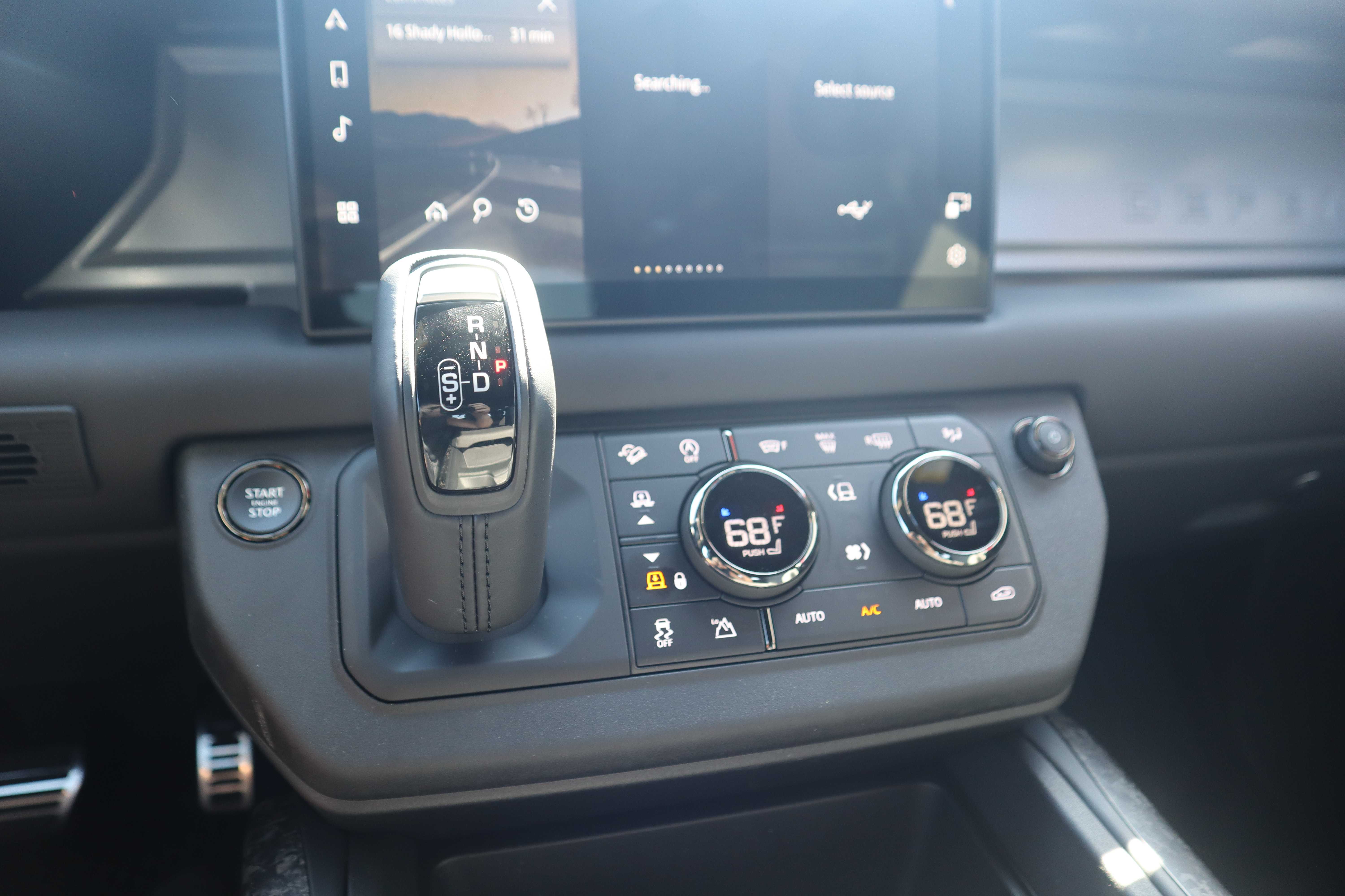 GRAY, 2025 LAND ROVER DEFENDER 110 Thumnail Image 19