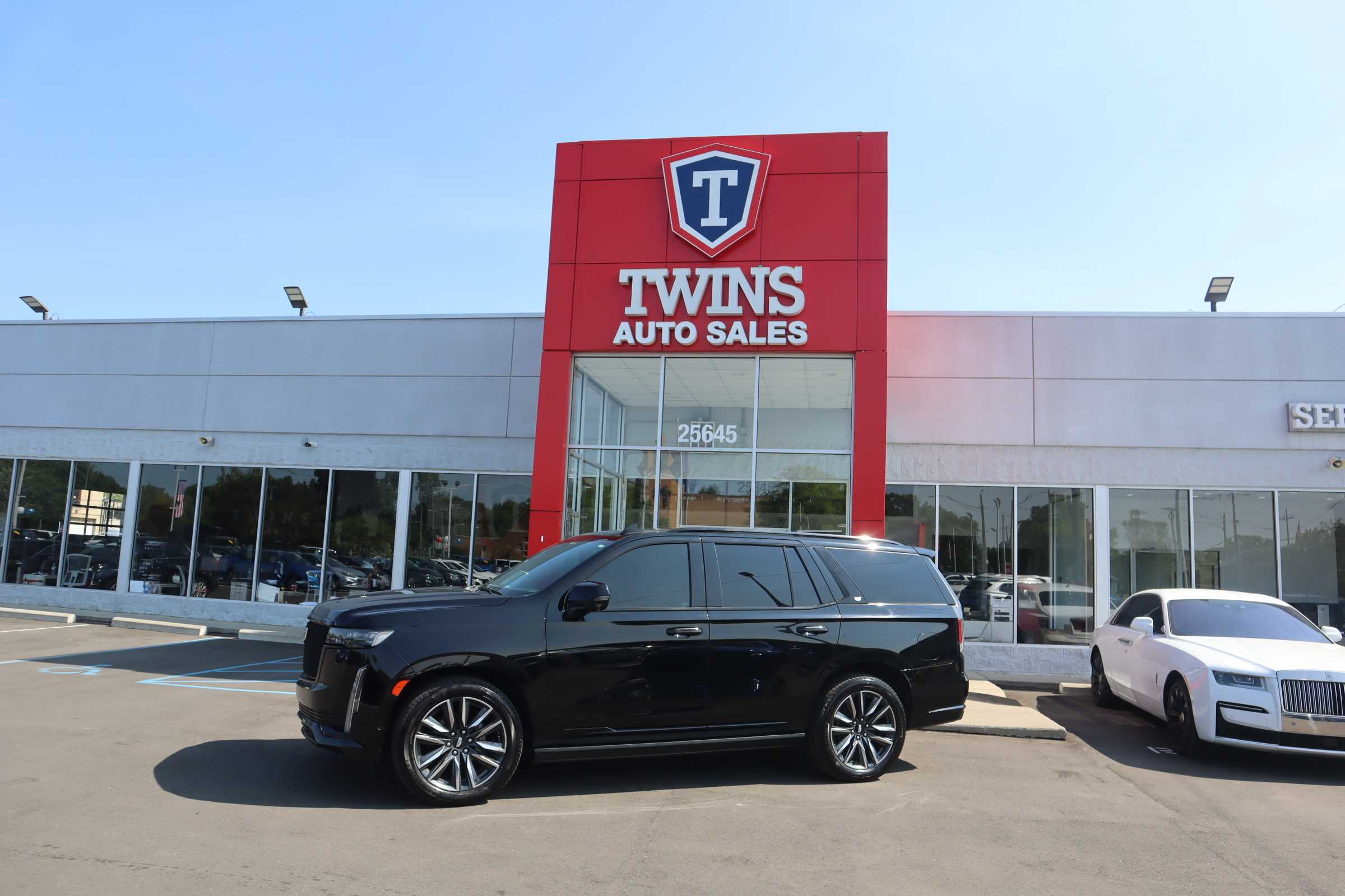 BLACK, 2021 CADILLAC ESCALADE Image 