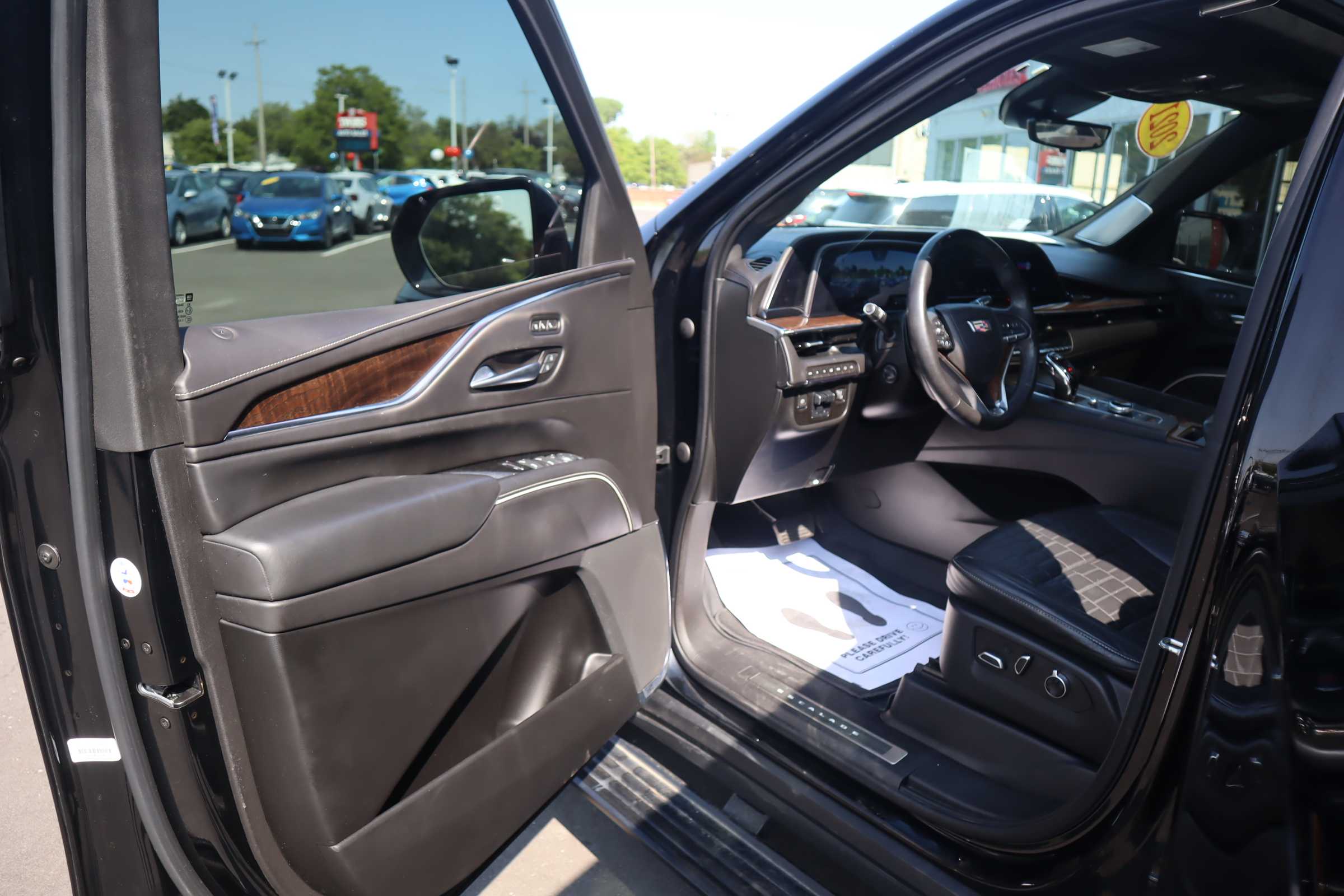 BLACK, 2021 CADILLAC ESCALADE Thumnail Image 6