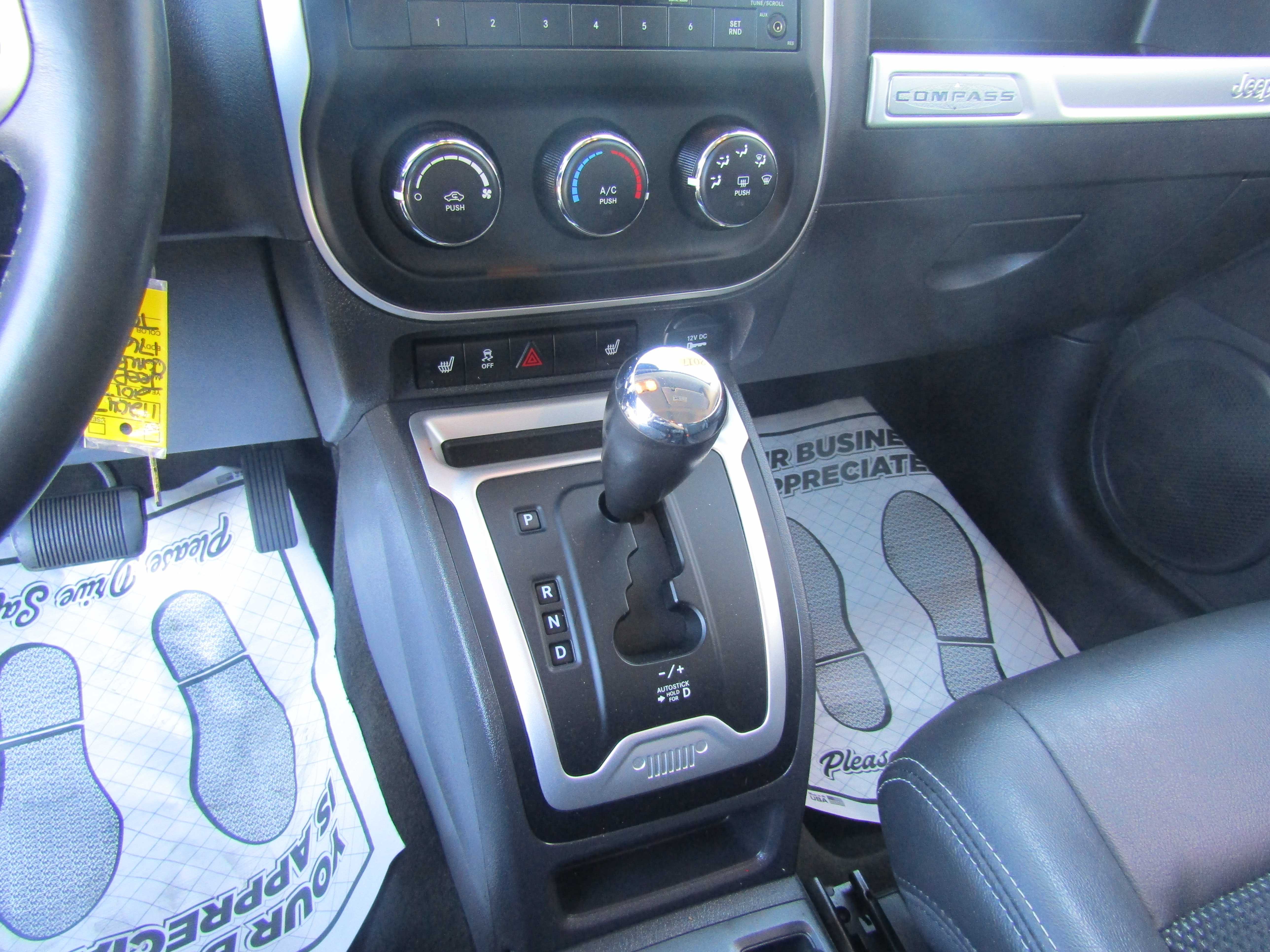 TAN, 2017 JEEP COMPASS Thumnail Image 15