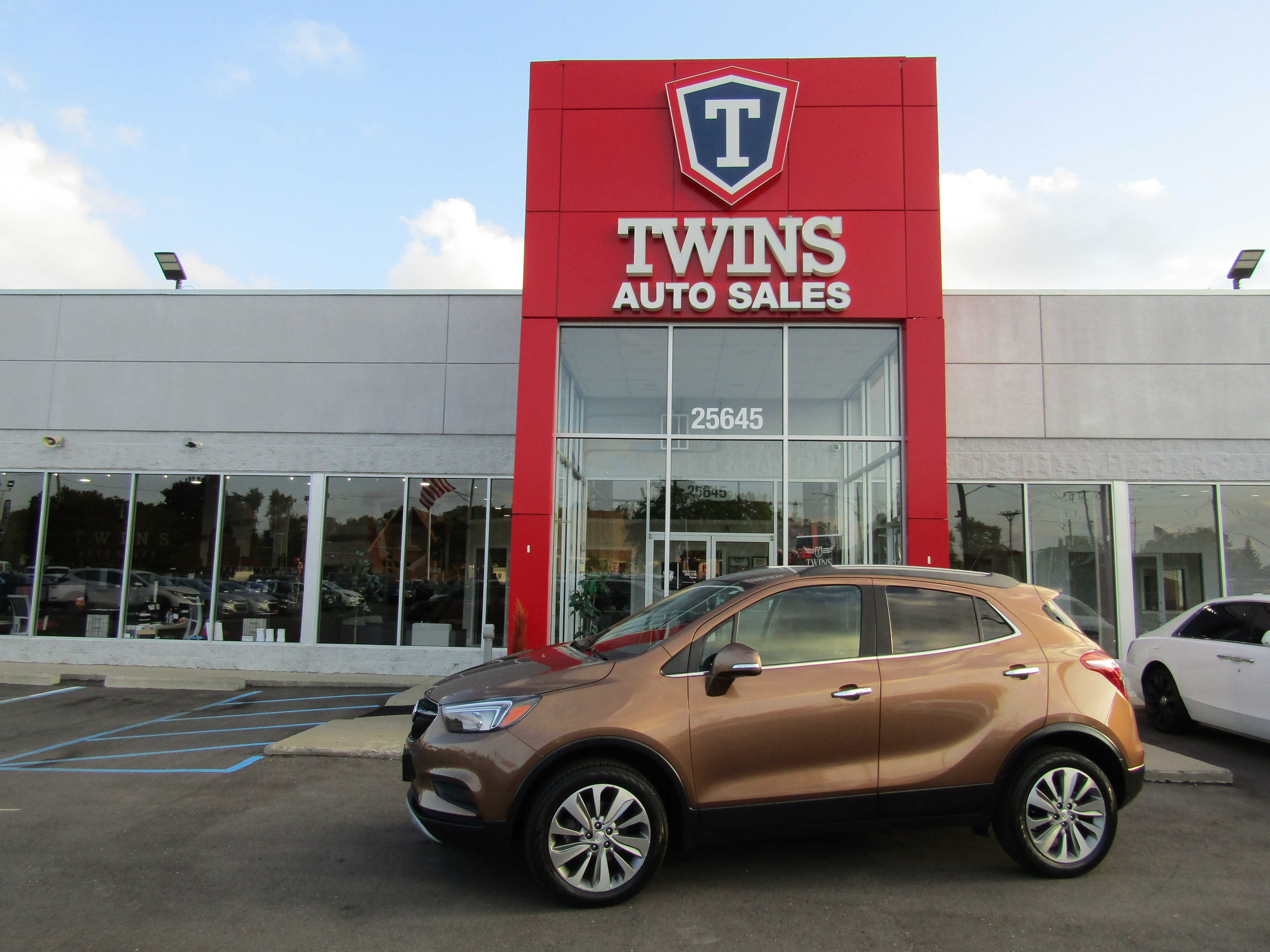BROWN, 2017 BUICK ENCORE Image 