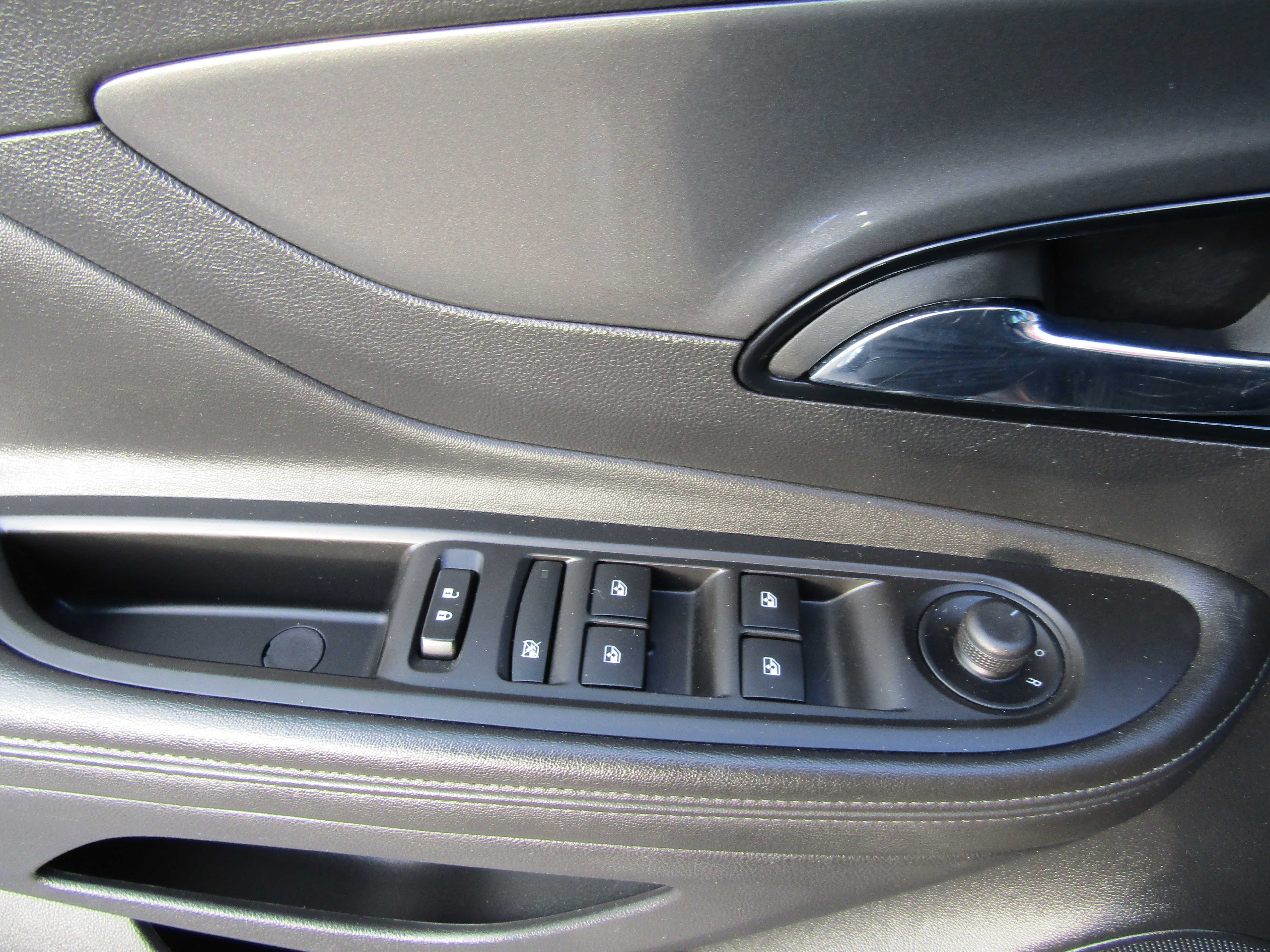 BROWN, 2017 BUICK ENCORE Thumnail Image 15