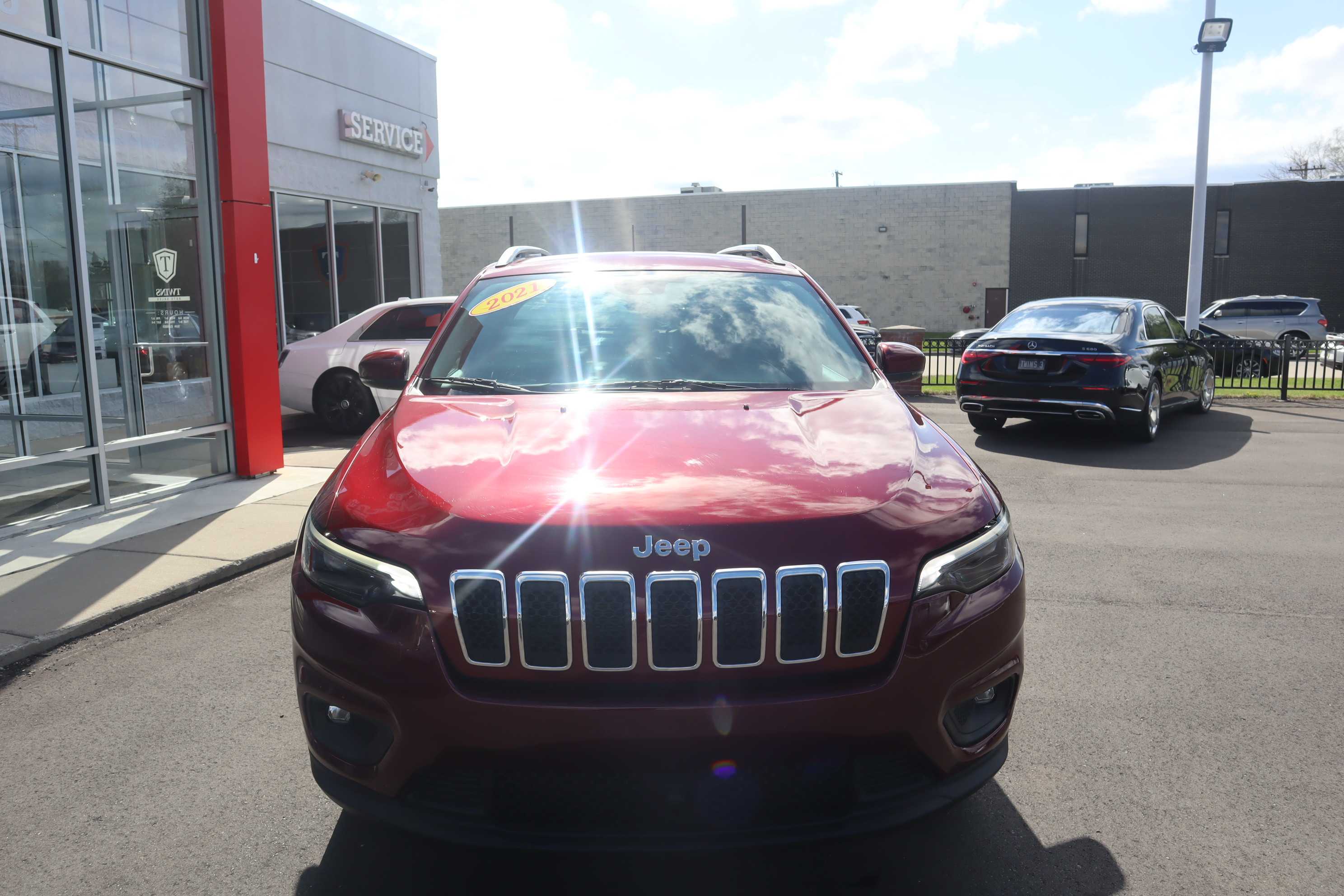 RED, 2021 JEEP CHEROKEE Thumnail Image 6